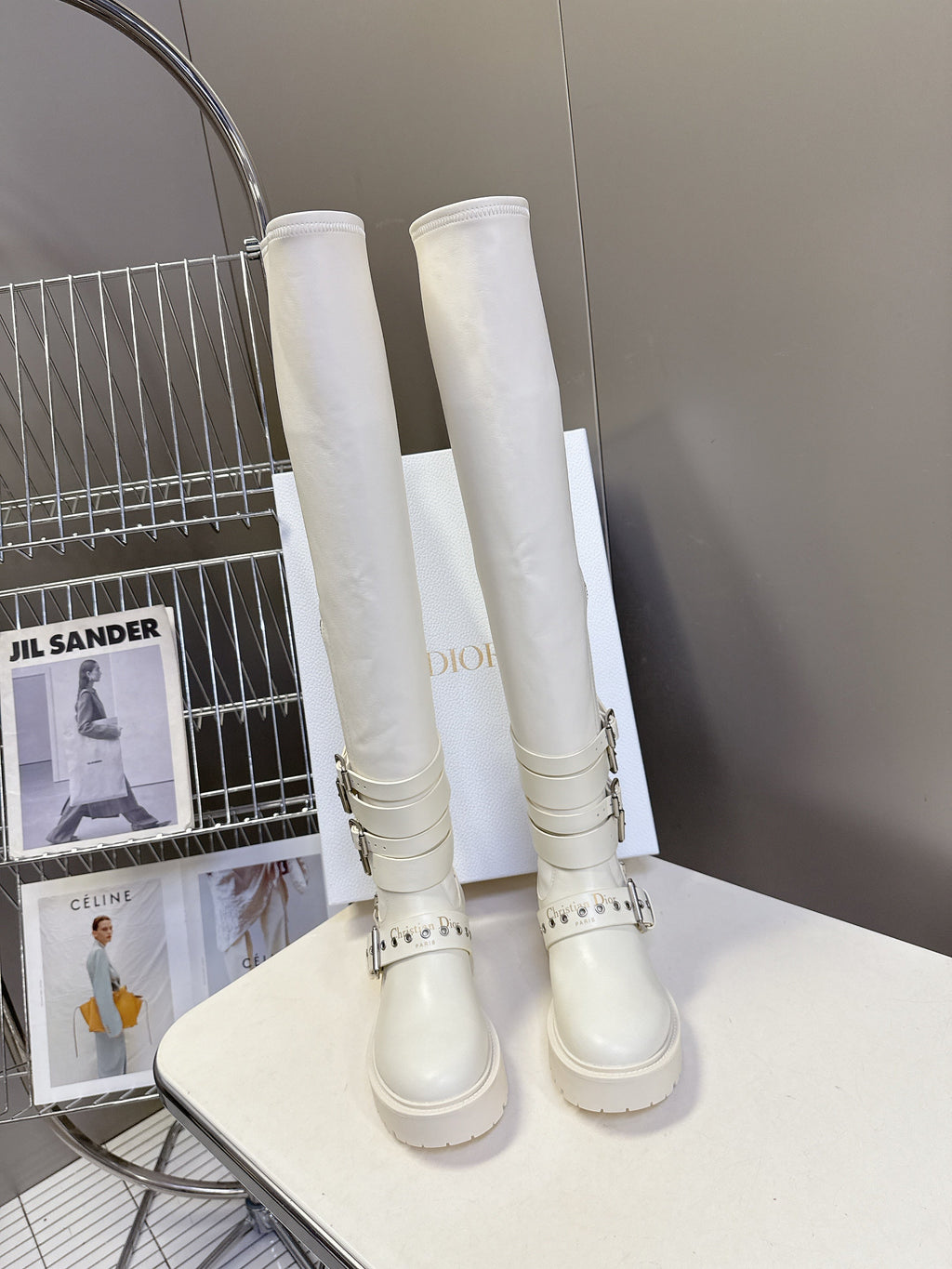 DIOR D-FIGHT BOOT 25S IN WHITE CALFSKIN WITH SILVER HARDWARE