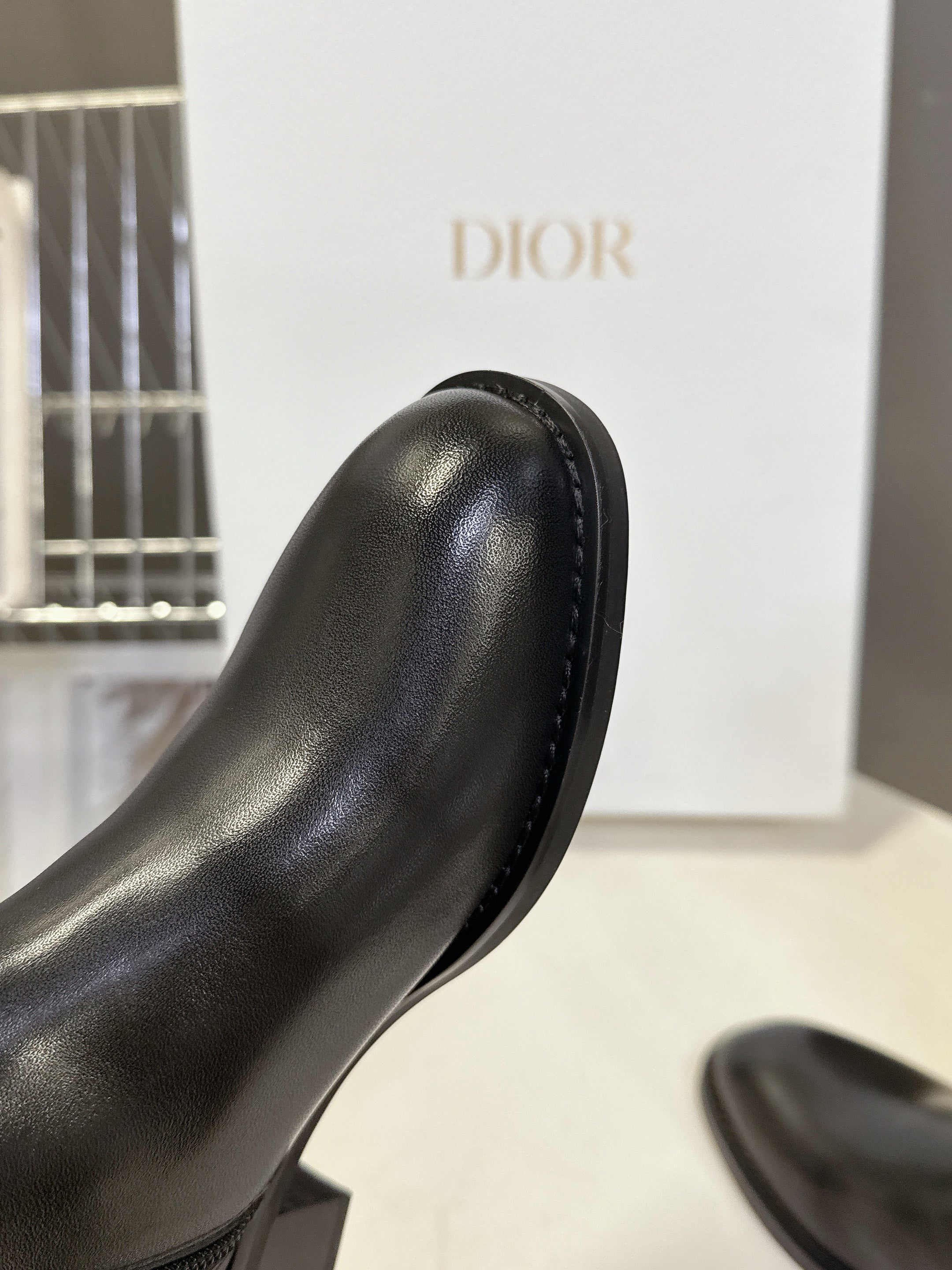 DIOR 25S BROWN HIGH BOOTS IN BLACK LAMBSKIN