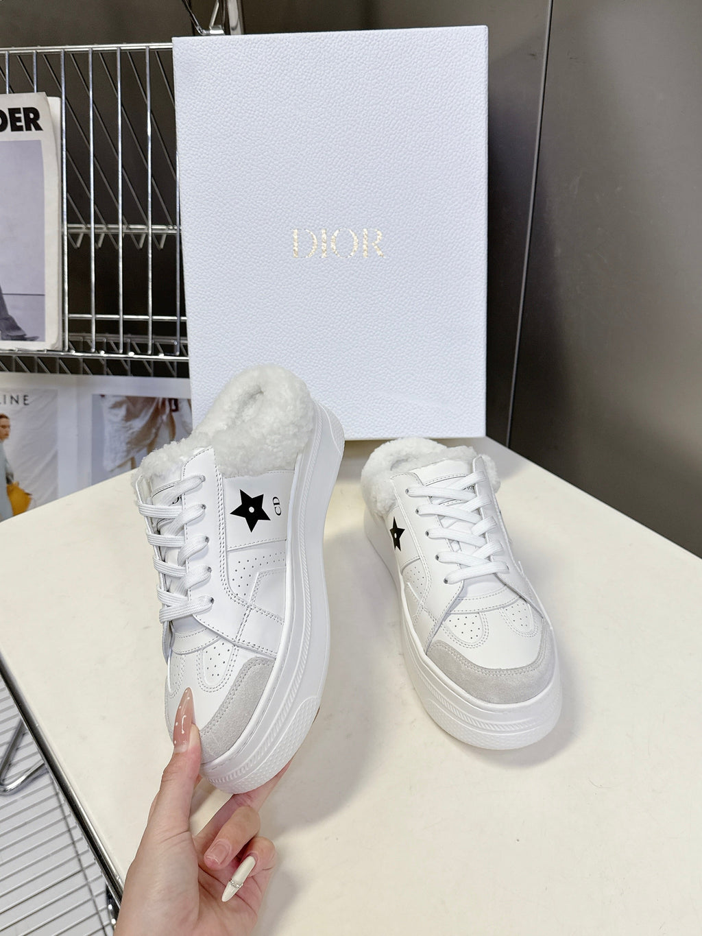 DIOR 25S DIOR STAR SNEAKERS 40 MM IN WHITE LAMBSKIN AND WOOL STYLE 1