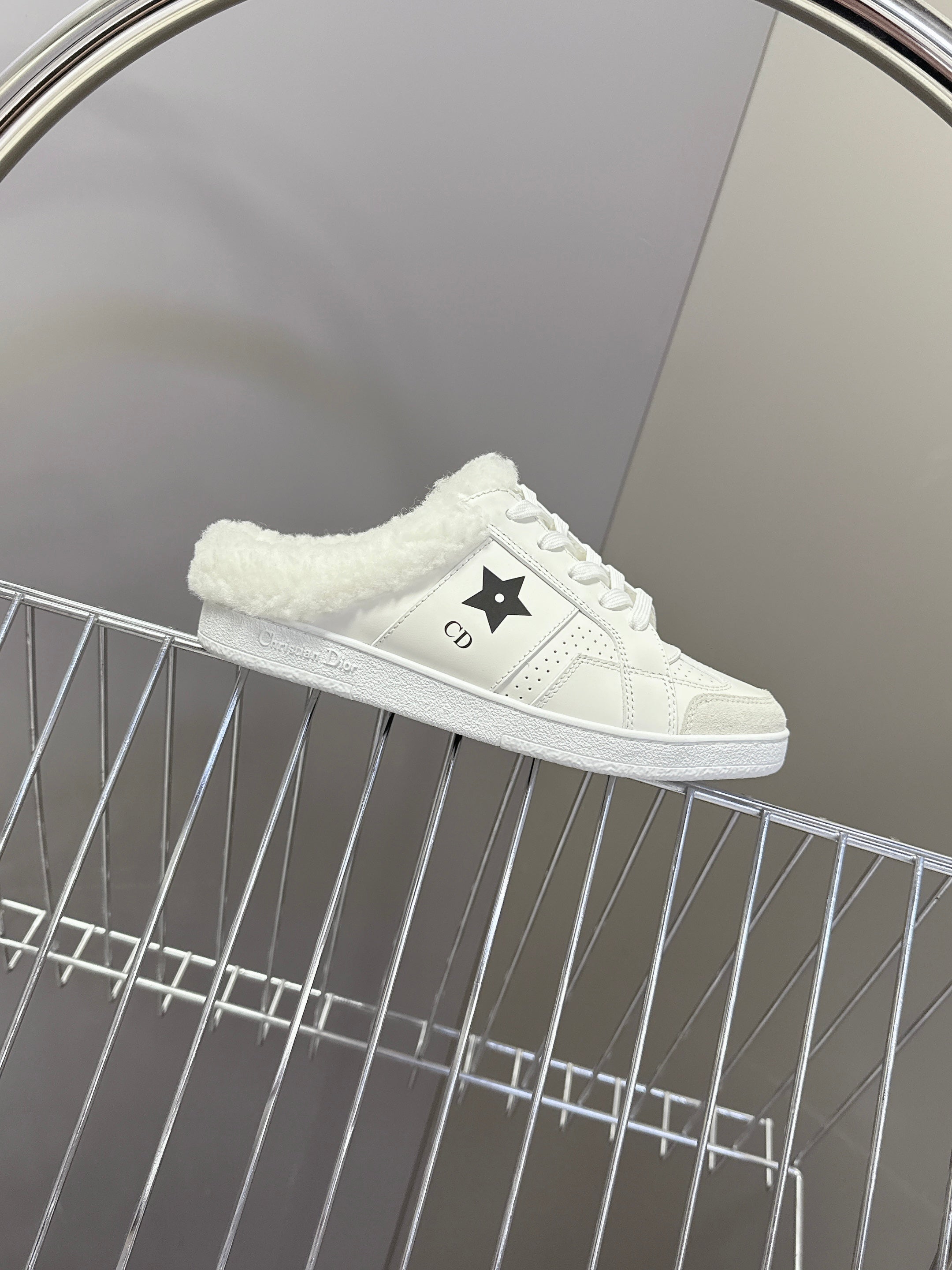 DIOR 25S DIOR STAR SNEAKERS IN WHITE LAMBSKIN AND WOOL