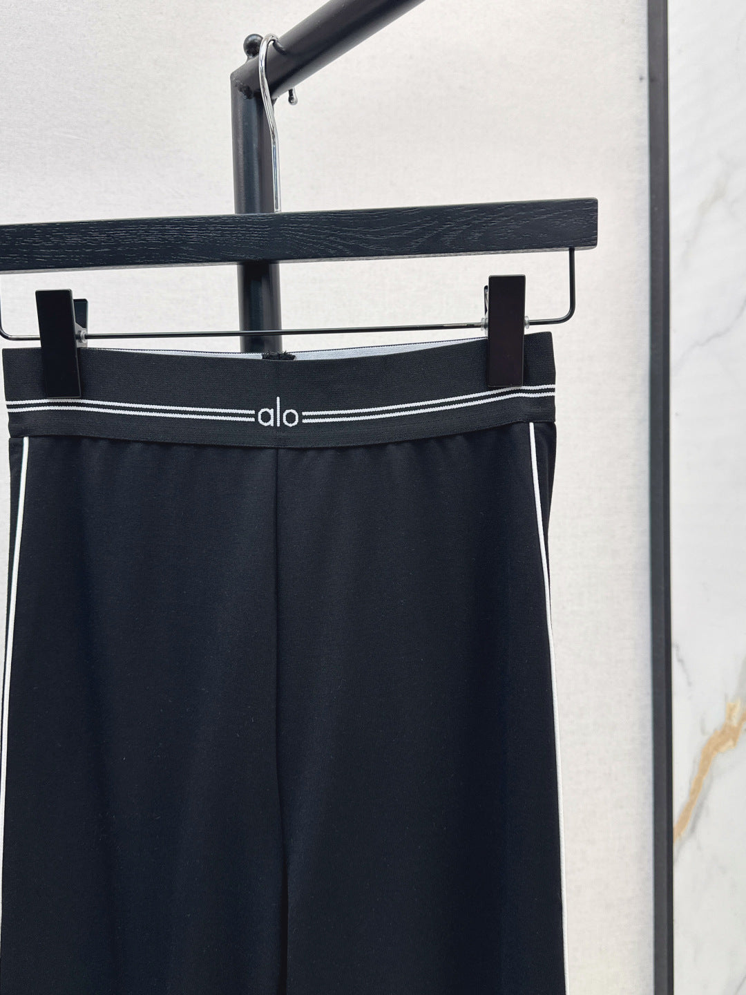 ALO LEGGINGS STYLE 125