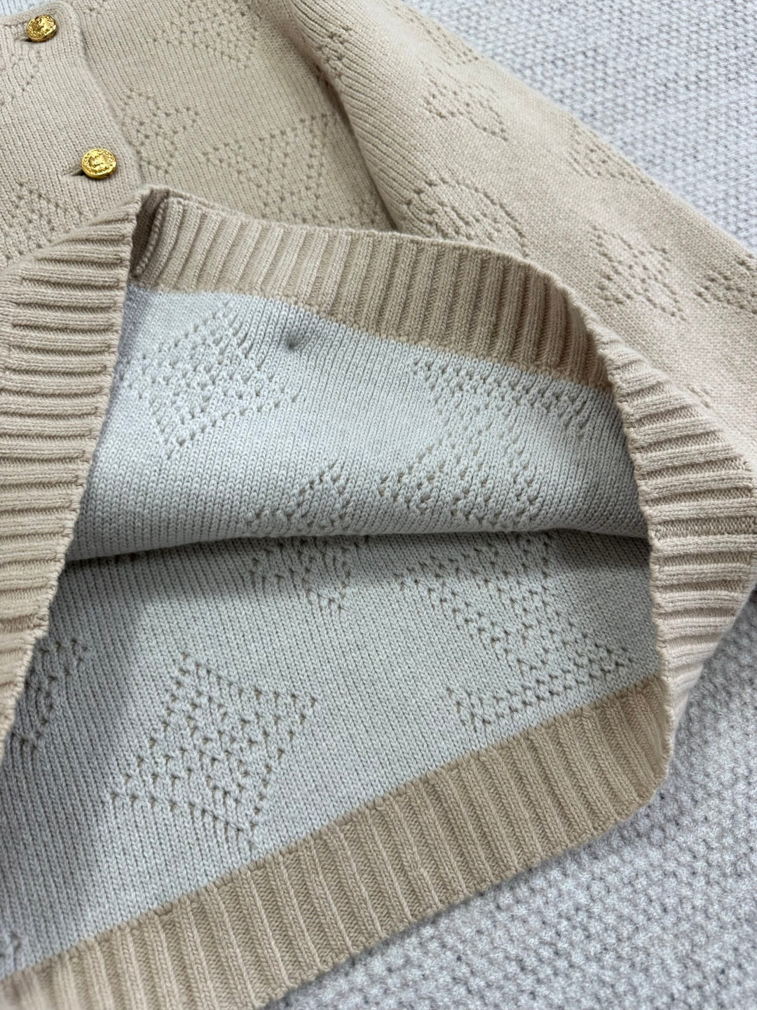 LV 25S WOOL CARDIGAN 0008
