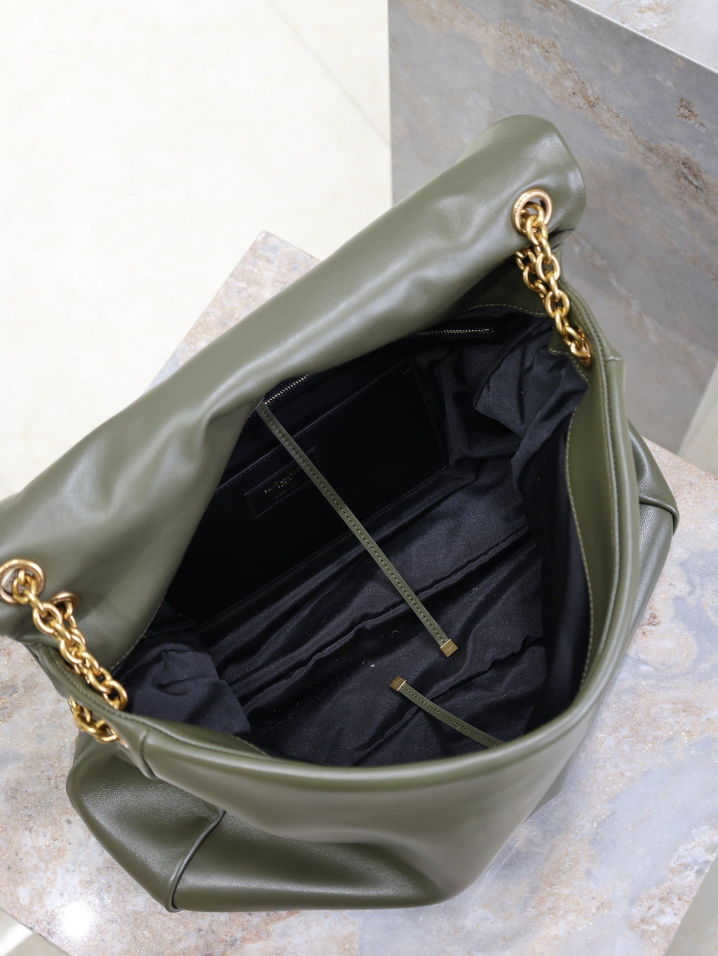 YSL 25S LARGE JAMIE 43 IN LIGHT MUSK LAMBSKIN GOLD HARDWRE