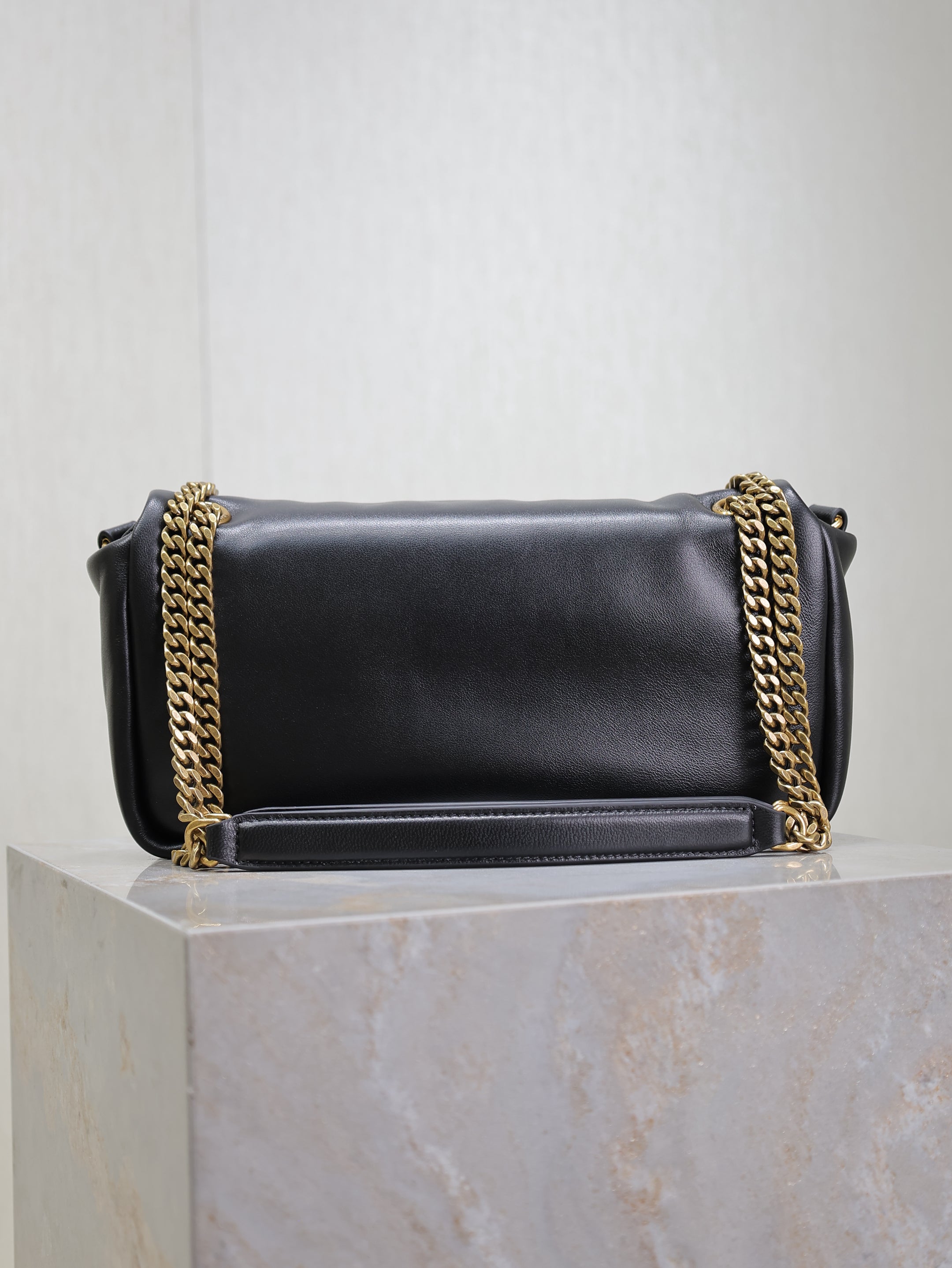 YSL 25S CALYPSO HANDBAG 26 IN BLACK LAMBSKIN GOLD HARDWRE