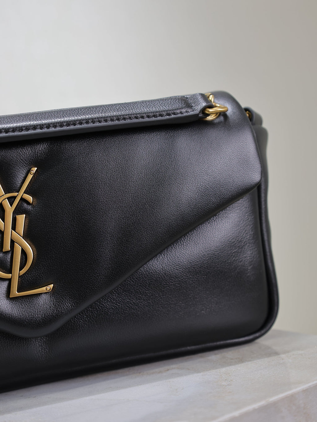 YSL 25S CALYPSO HANDBAG 26 IN BLACK LAMBSKIN GOLD HARDWRE