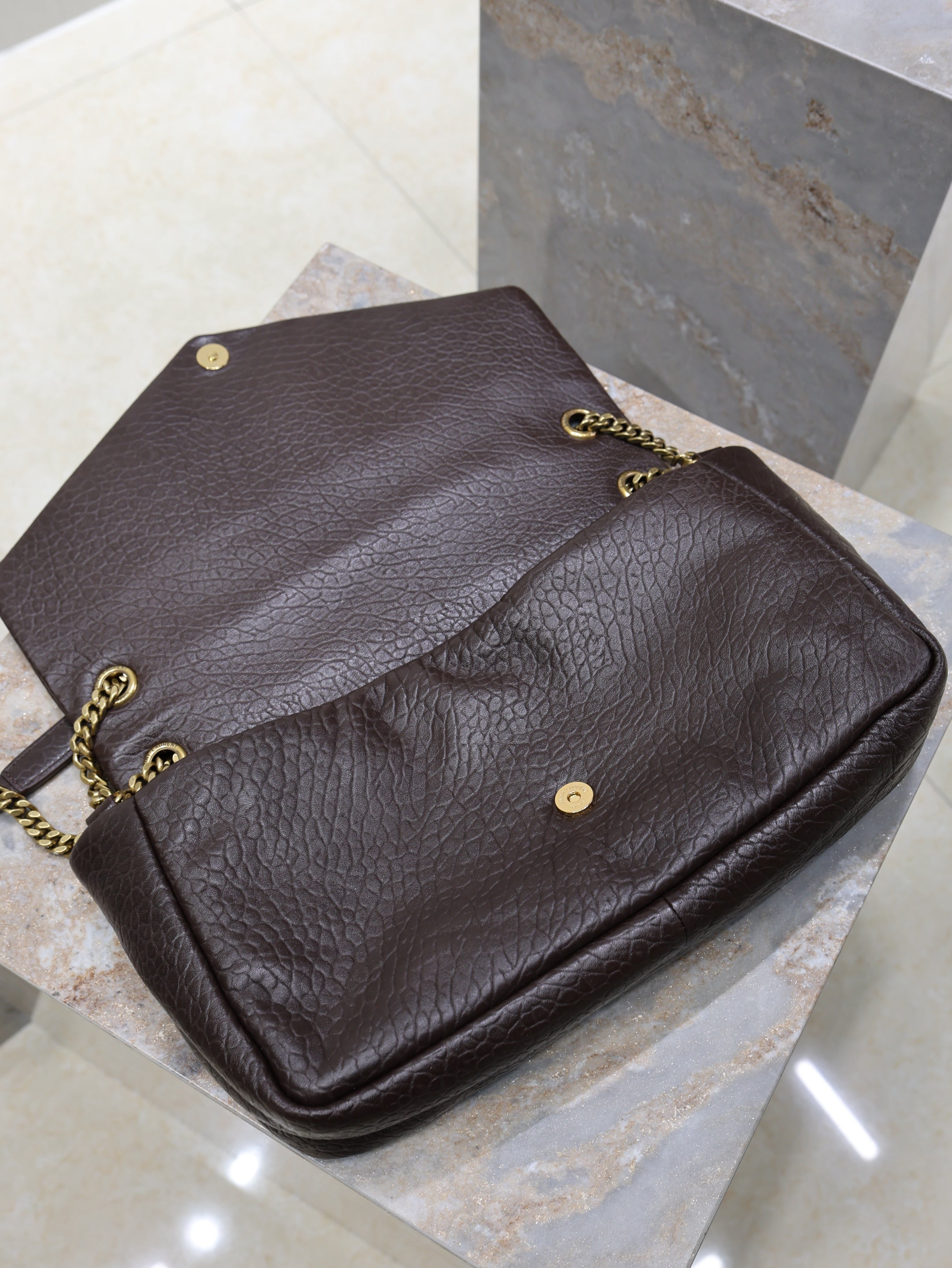 YSL 25S CALYPSO GM 38 IN DARK CHOCOLATE CALFSKIN GOLD HARDWRE