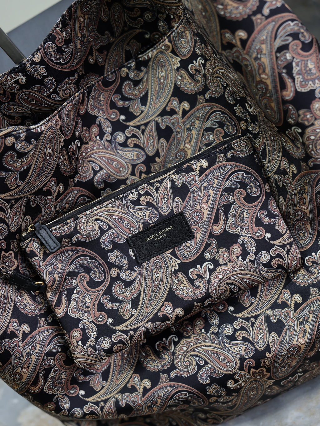 YSL 25S AMALIA 50 IN NAVY MULTICOLOR  SILK TWILL GOLD HARDWRE