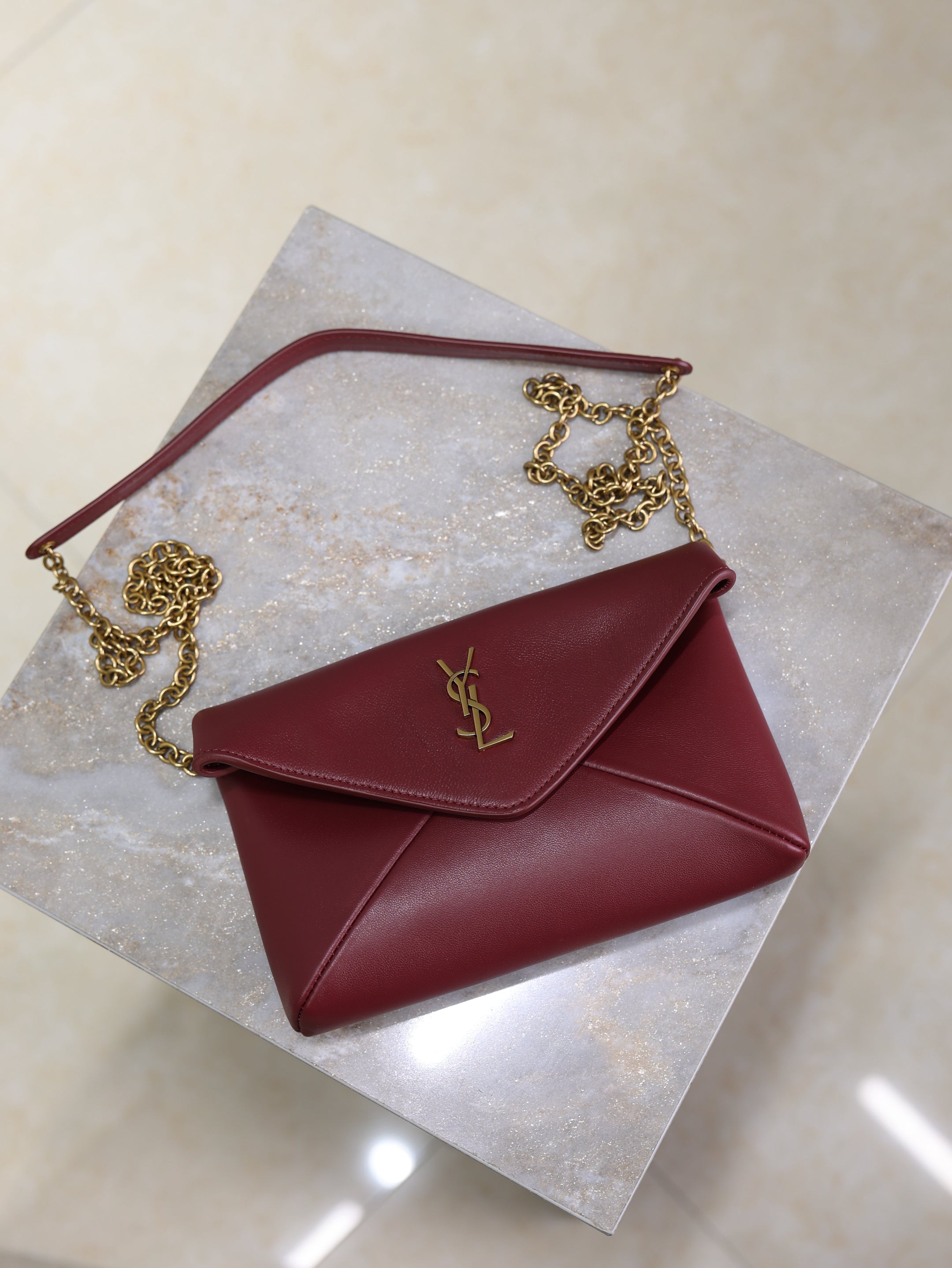 YSL 25S CALYPSO MINI 19 IN BURGUNDY CALFSKIN GOLD HARDWRE