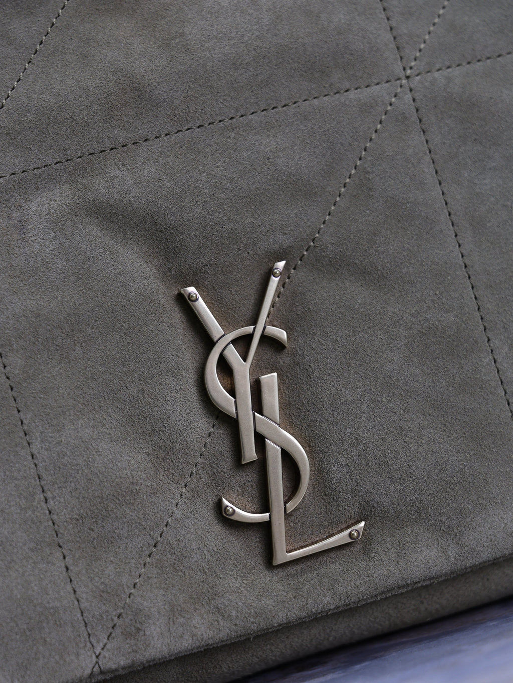 YSL 25S LARGE JAMIE 43 IN MUTED KHAKI SUEDE GOLD HARDWRE