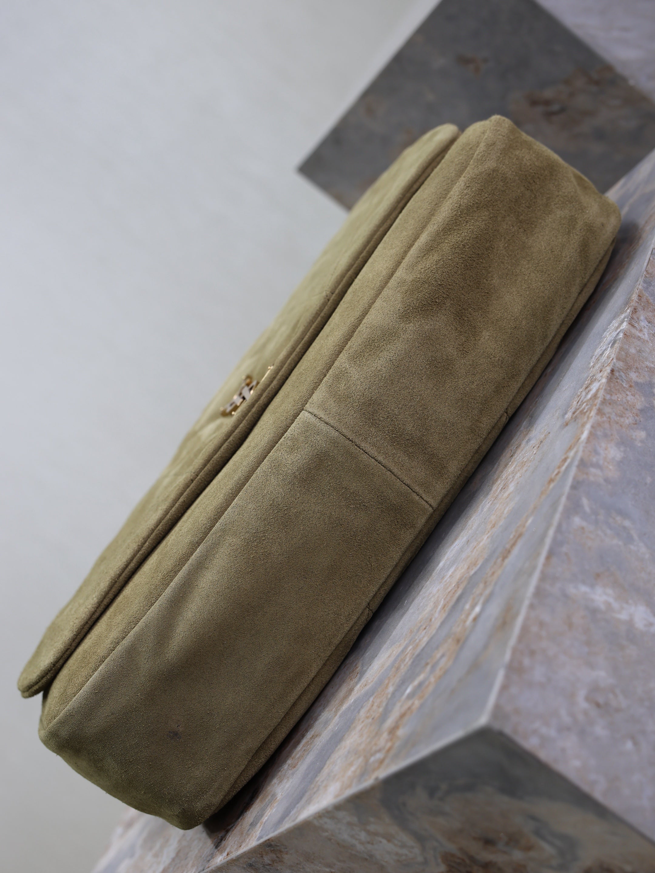 YSL 25S LARGE JAMIE 43 IN MUTED KHAKI SUEDE GOLD HARDWRE