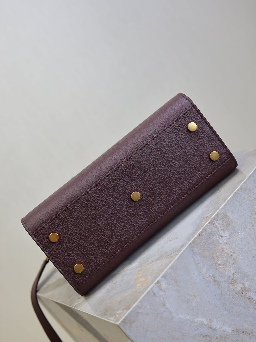 YSL 25S SAC DE JOUR MM 26 IN ROUGE CABERNET SUPPLE GRAINED CALFSKIN