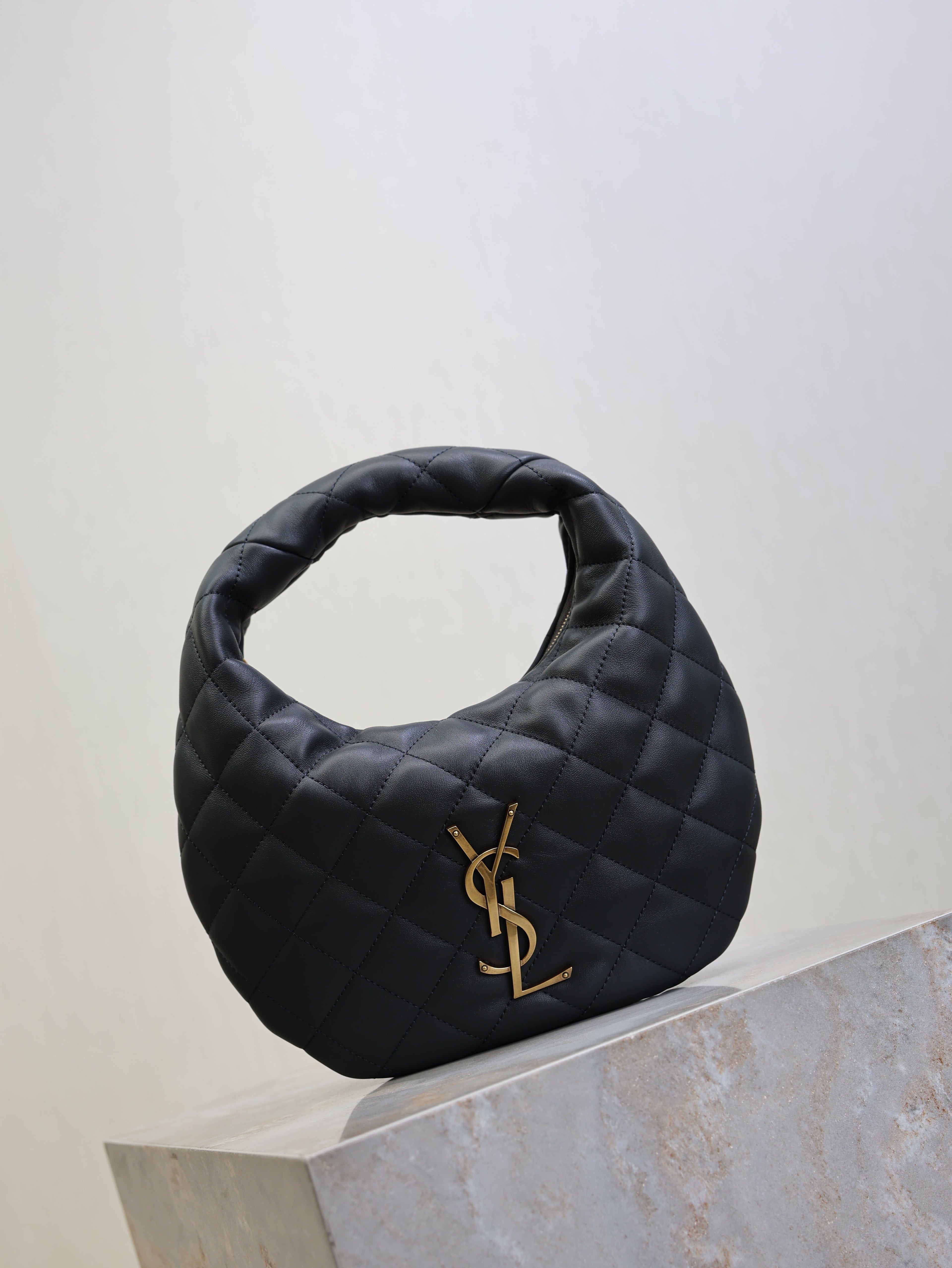YSL 25S ICARINO 17 IN BLACK QUILTED CALFSKIN GOLD HARDWARE