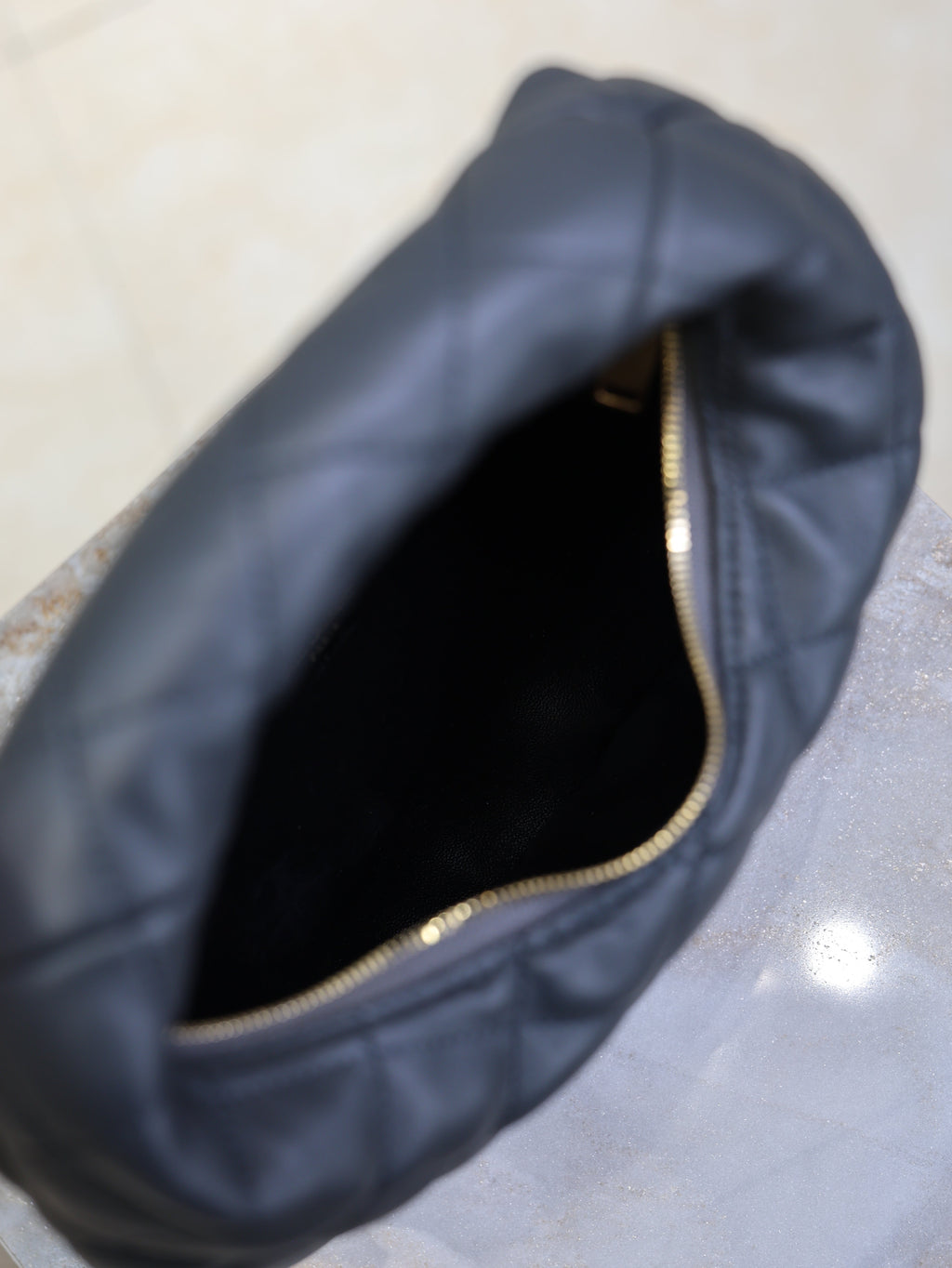 YSL 25S ICARINO 17 IN BLACK QUILTED CALFSKIN GOLD HARDWARE