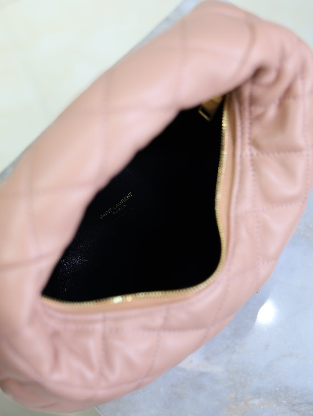 YSL 25S ICARINO 17 IN HORTENSIA QUILTED CALFSKIN GOLD HARDWRE