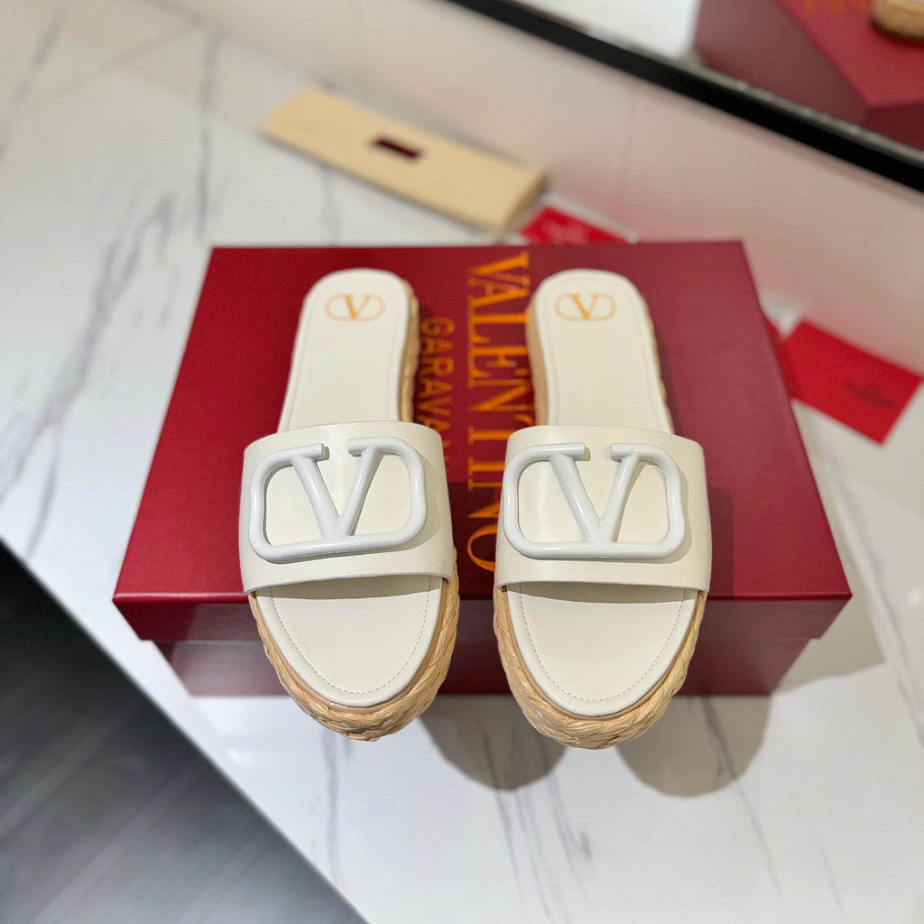 VLTN ESPADRILLE SLIDES 25S IN WHITE LAMBSKIN STYLE 8