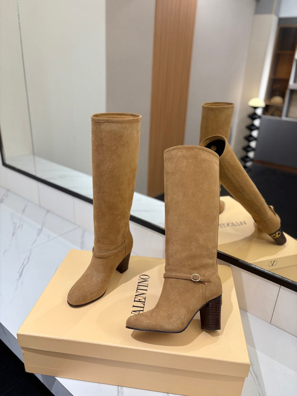 VALENTINO 25S GARAVANI PATTIE KNEE-HIGH BOOTS 80 MM IN LIGHT BROWN SUEDE