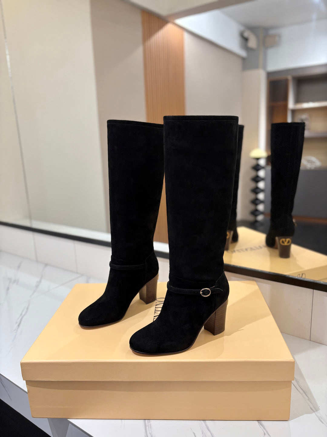 VALENTINO 25S GARAVANI PATTIE KNEE-HIGH BOOTS 80 MM IN BLACK SUEDE