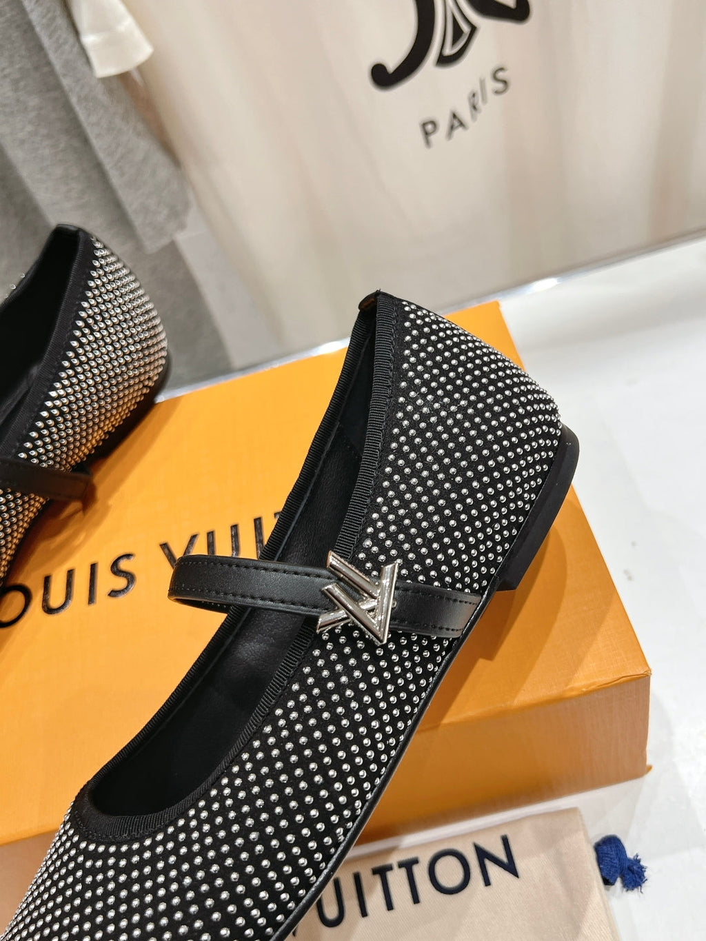 ROMY FLAT BALLERINA IN BLACK LAMBSKIN EMBELLISHED SILVER-TONED STUDS