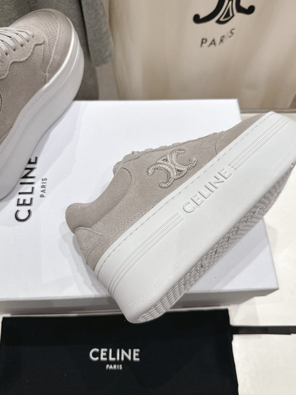 BLOCK SNEAKERS WITH EMBROIDERED TRIOMPHE IN MALIBU BEIGE SUEDE