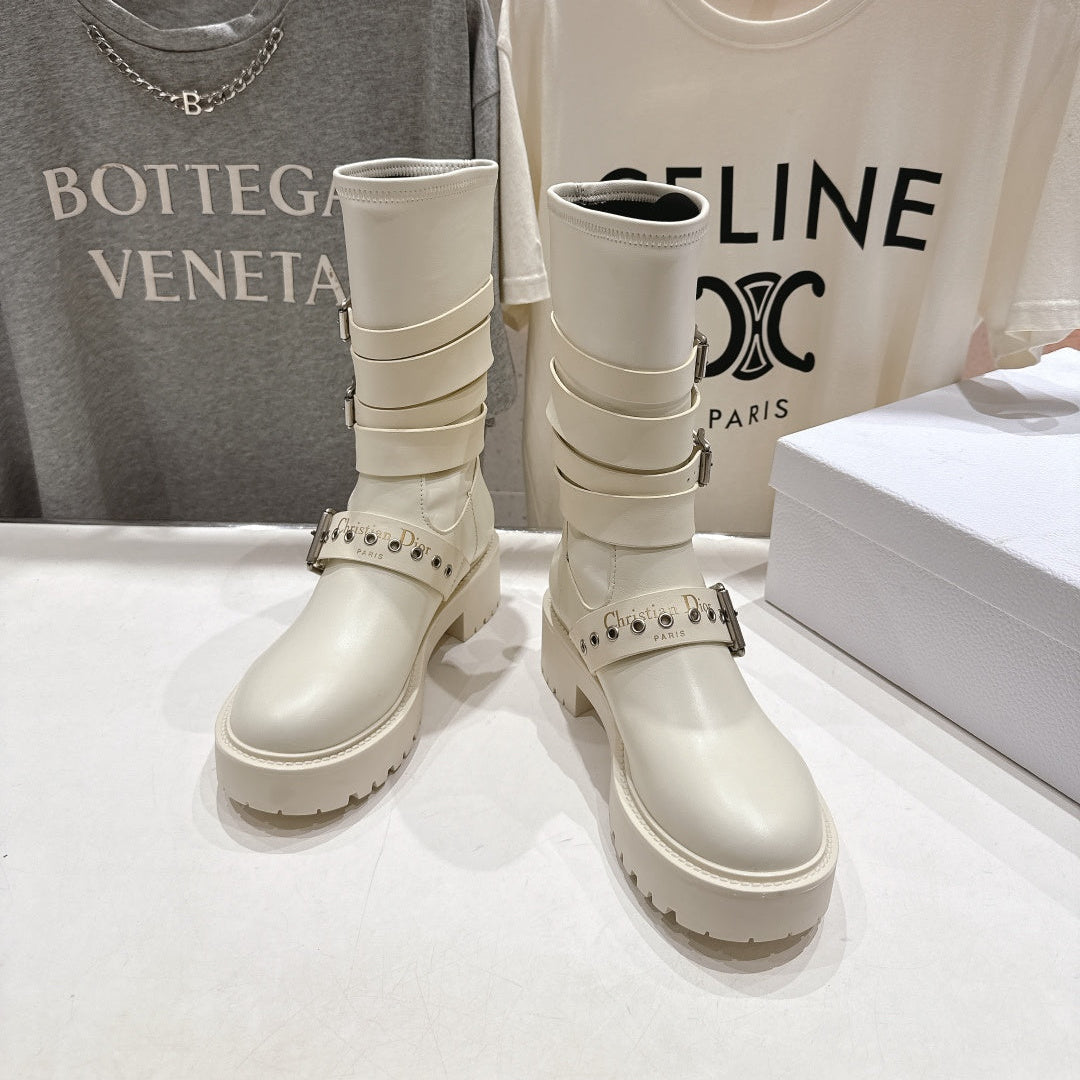 DIOR 25S BIKER BOOTS IN CREAM WHITE CALFSKIN WITH SILVER HARDWARE