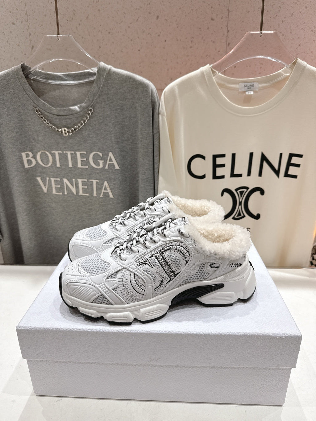 DIOR CHRONO SNEAKER 25S IN WHITE LAMBSKIN AND MESH FABRIC STYLE 7