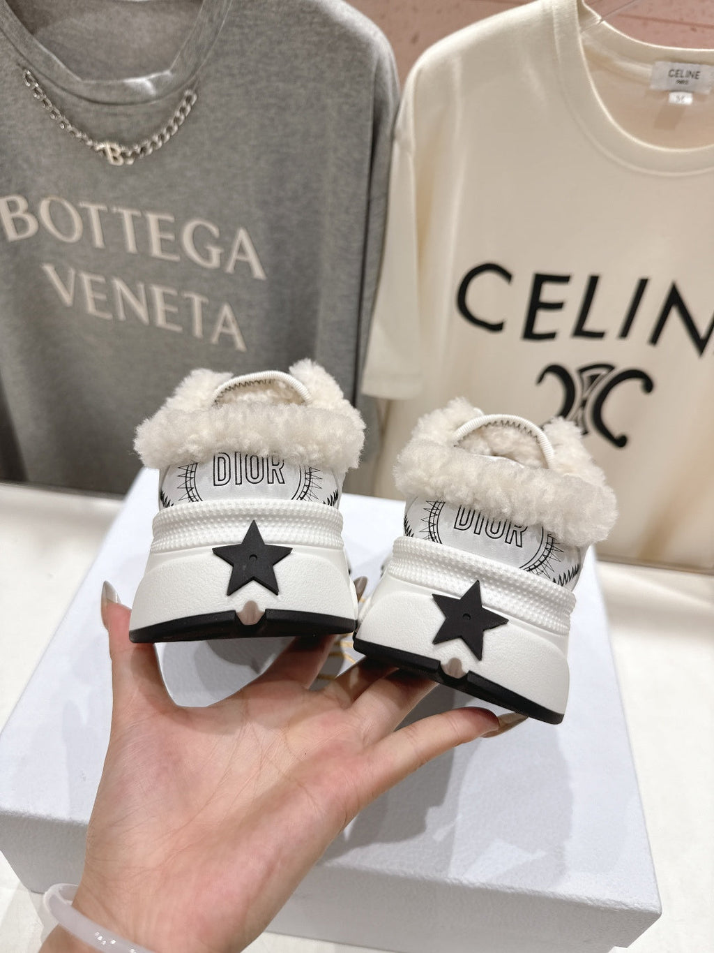 DIOR CHRONO SNEAKER 25S IN WHITE LAMBSKIN AND MESH FABRIC STYLE 7