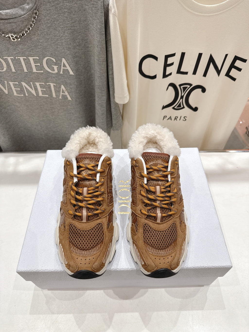 DIOR CHRONO SNEAKER 25S IN BROWN SUEDE AND MESH FABRIC