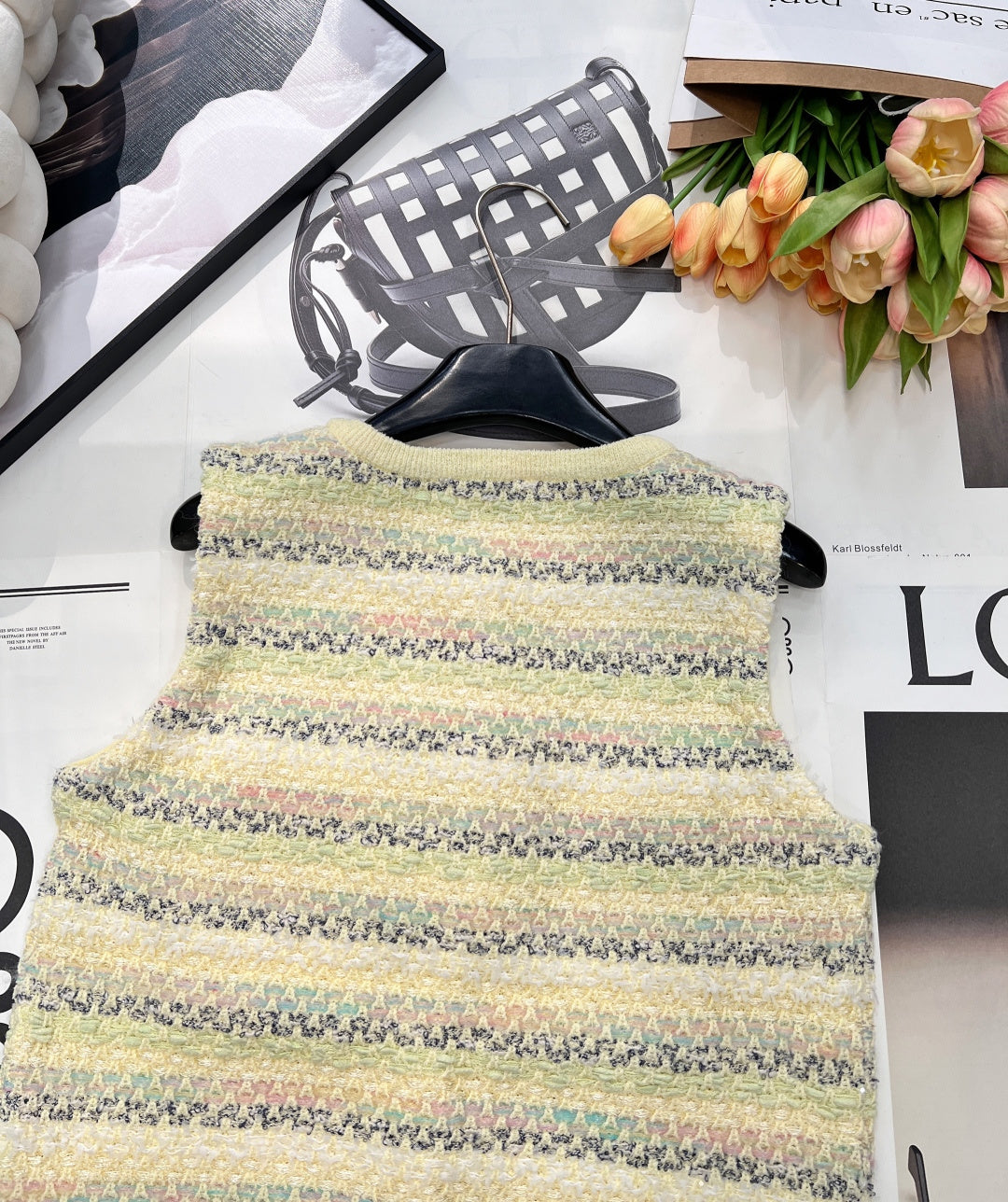 CHANEL 25S KNITTED VEST 509