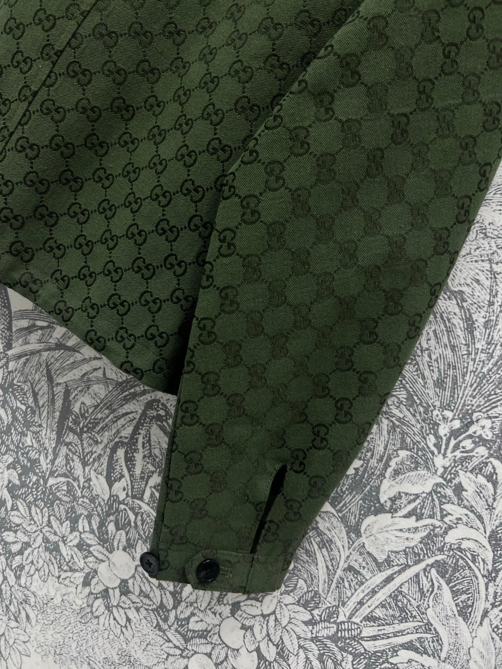 GUCCI CLASSIC LAPEL JACKET STYLE 97