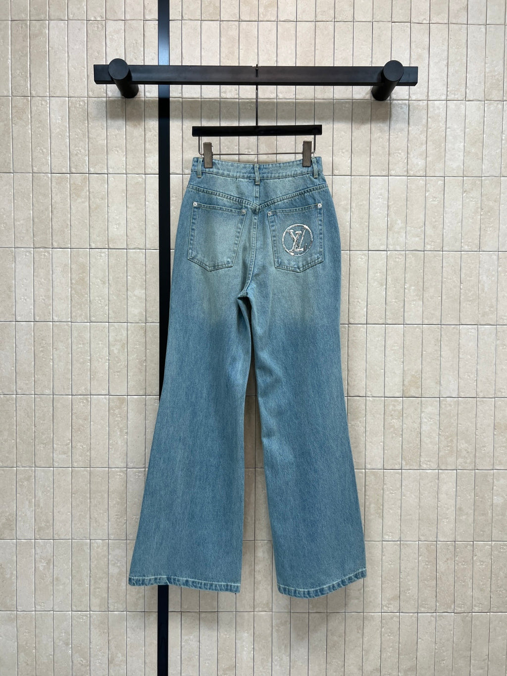 LV 25S FLARE JEANS 2767