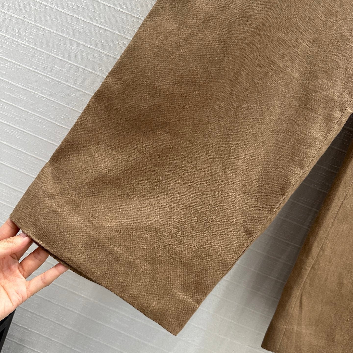 LP STRAIGHT-LEG LINEN PANTS IN BROWN