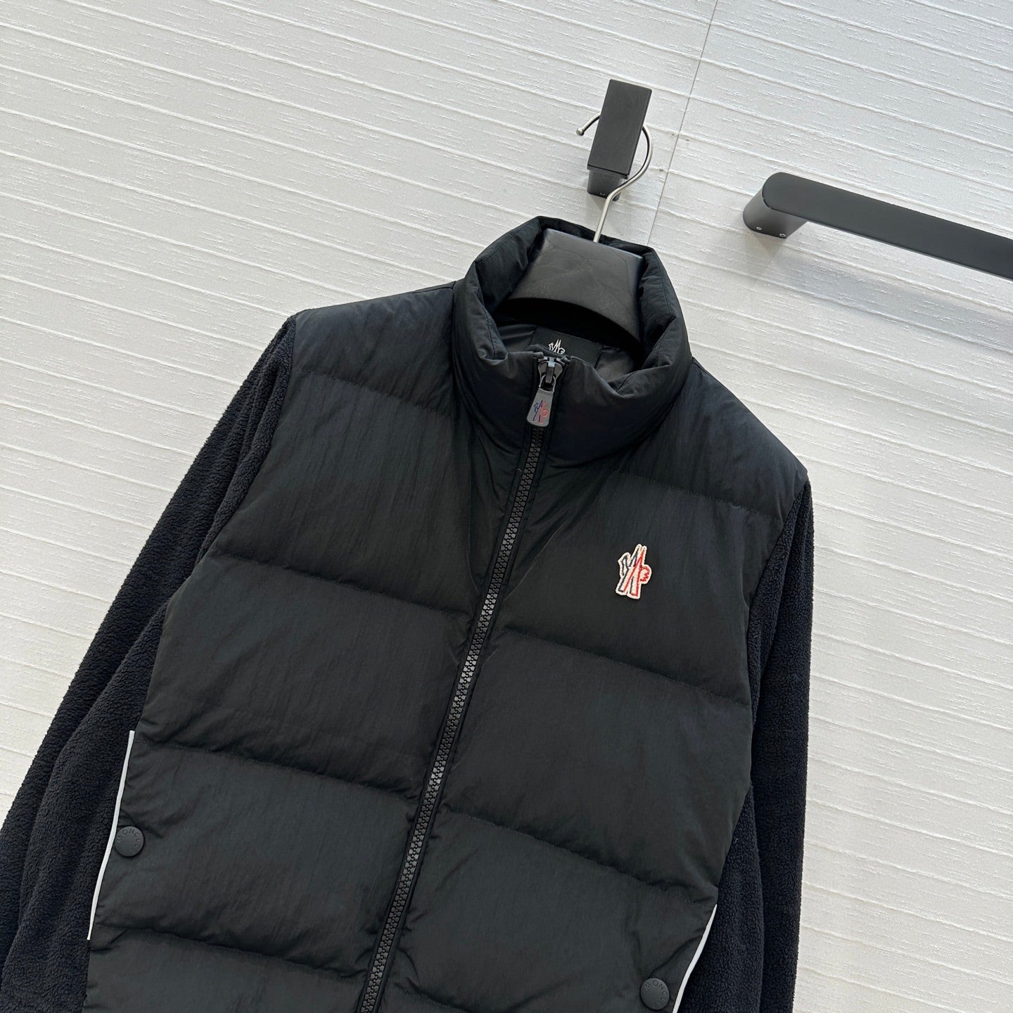 MONCLER 25S SHEARLING AND DOWN JACKET 234