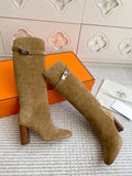 HM 25S TALL BOOTS 90 MM IN WARM BEIGE GOLD SUEDE