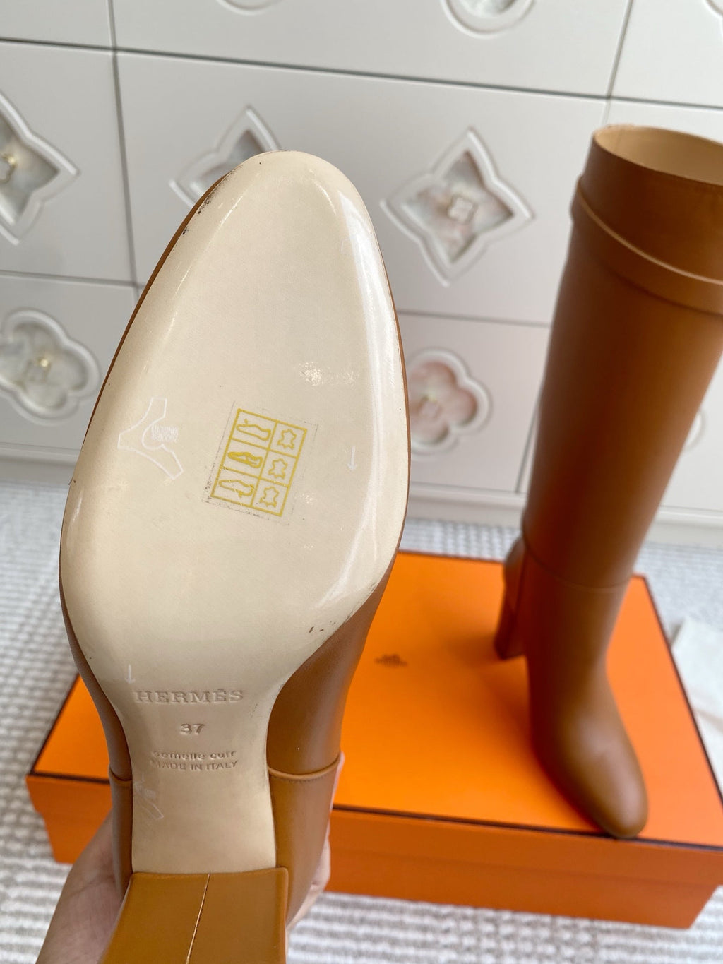 HM 25S TALL BOOTS 90 MM IN BROWN LAMBSKIN WITH SILVER HARDWARE