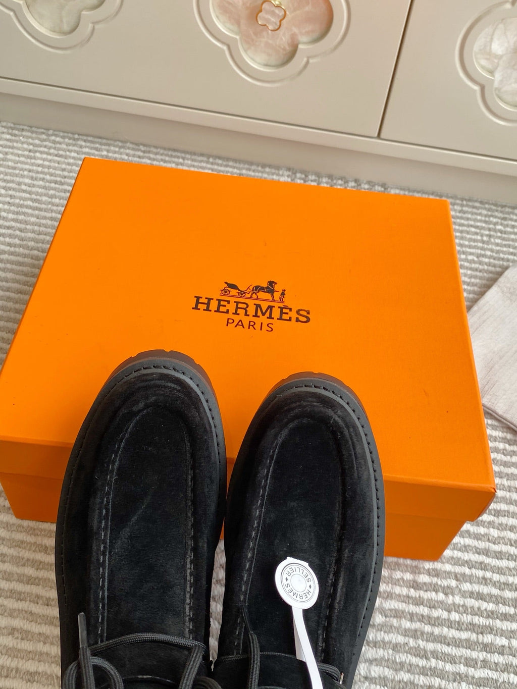 HM 25S ANKLE BOOTS IN BLACK SUEDE