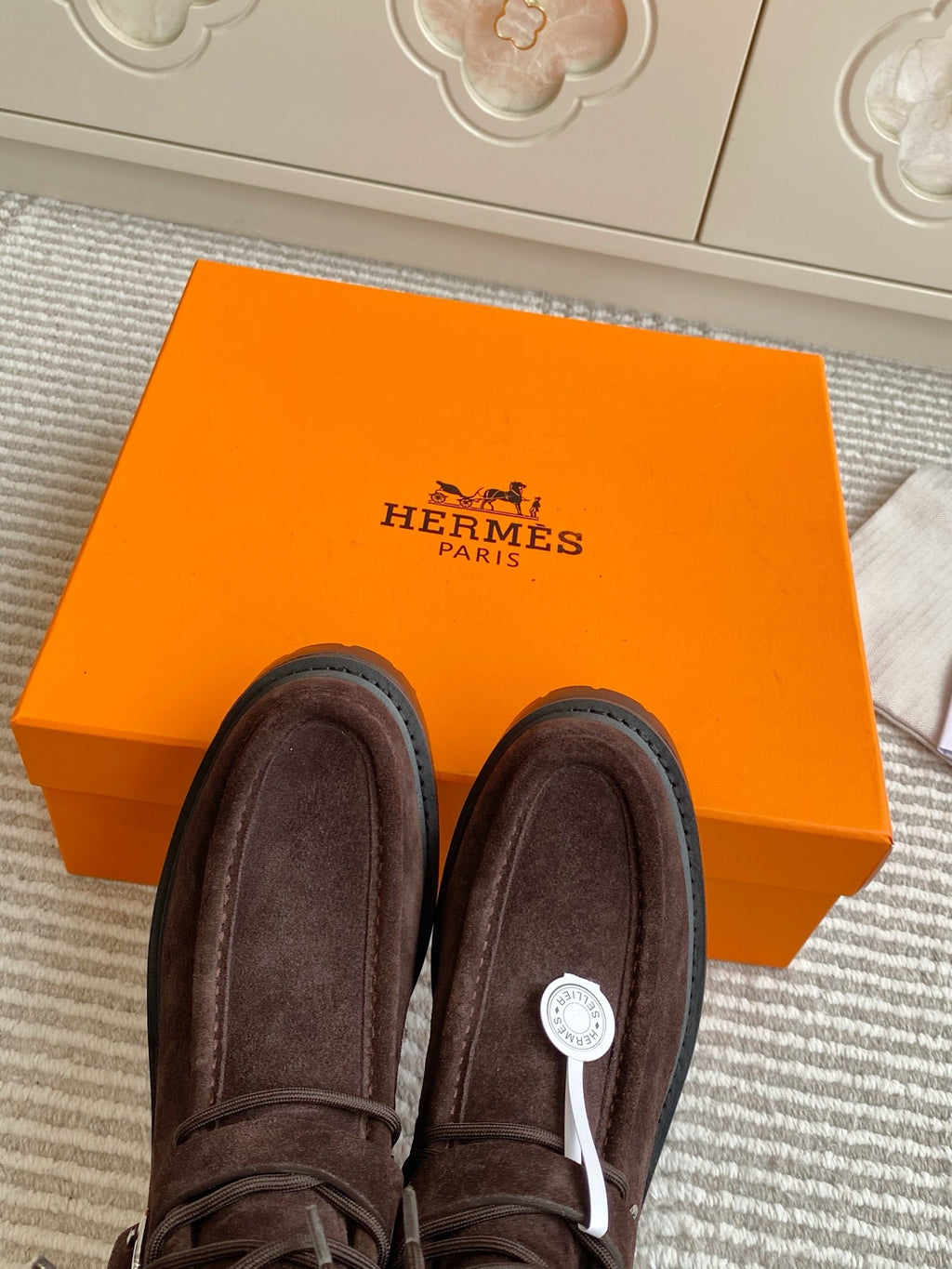 HM 25S ANKLE BOOTS IN DARK BROWN SUEDE