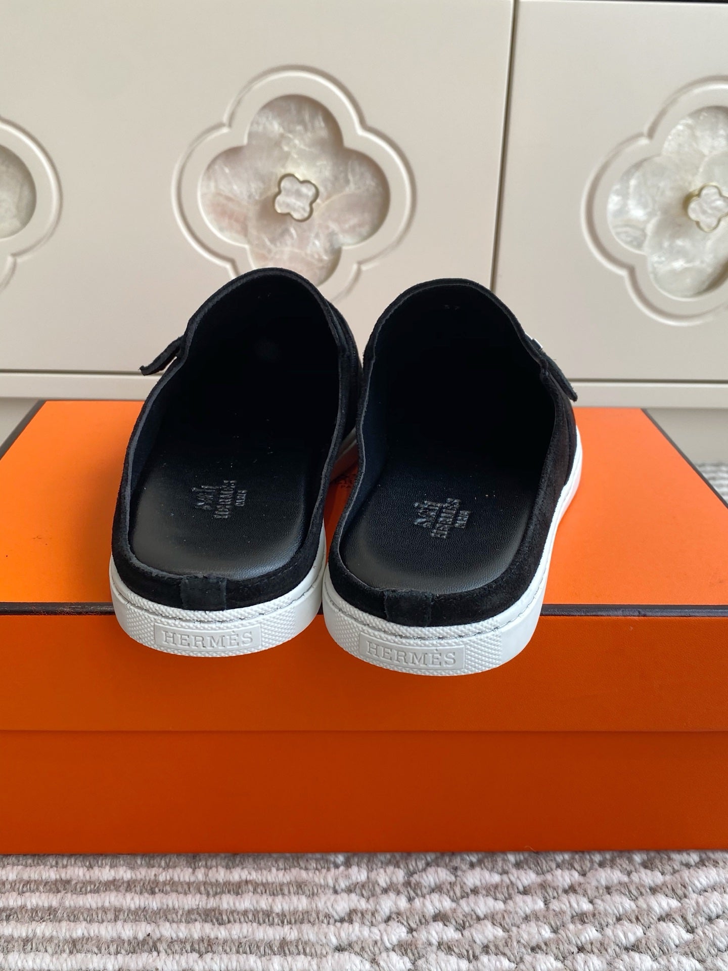 HM 25S MULES IN BLACK SUEDE WITH SILVER HARDWARE