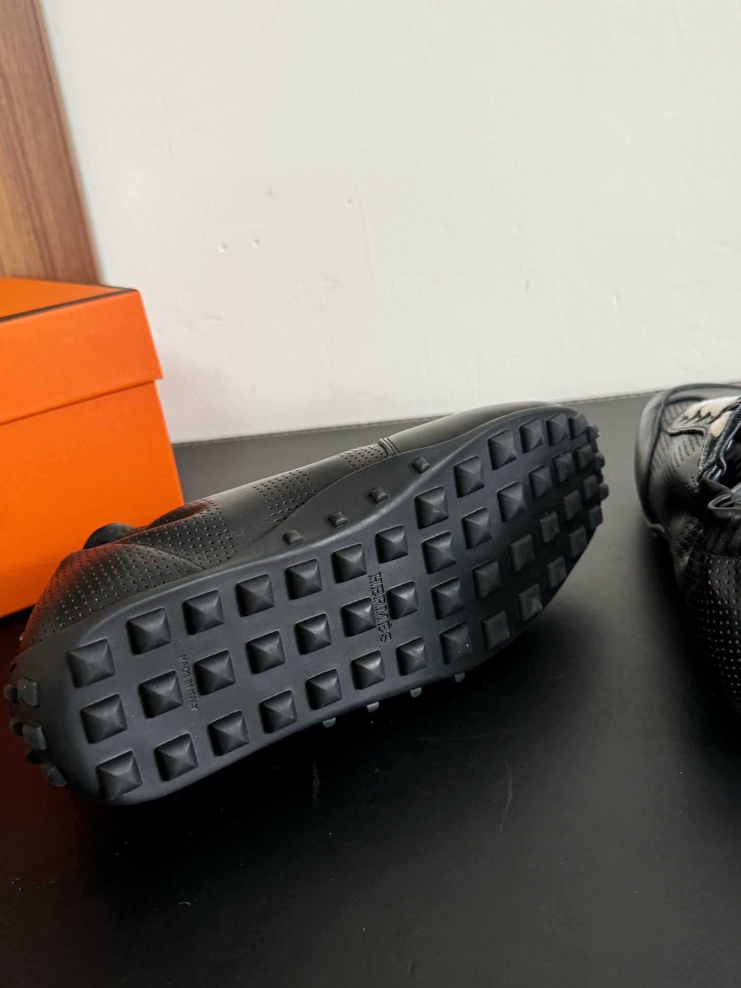 SKATEBOARD SHOES BLACK CALFSKIN