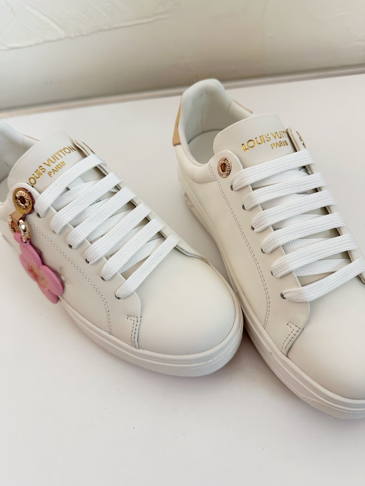 TIME OUT SNEAKER IN WHITE CALFSKIN