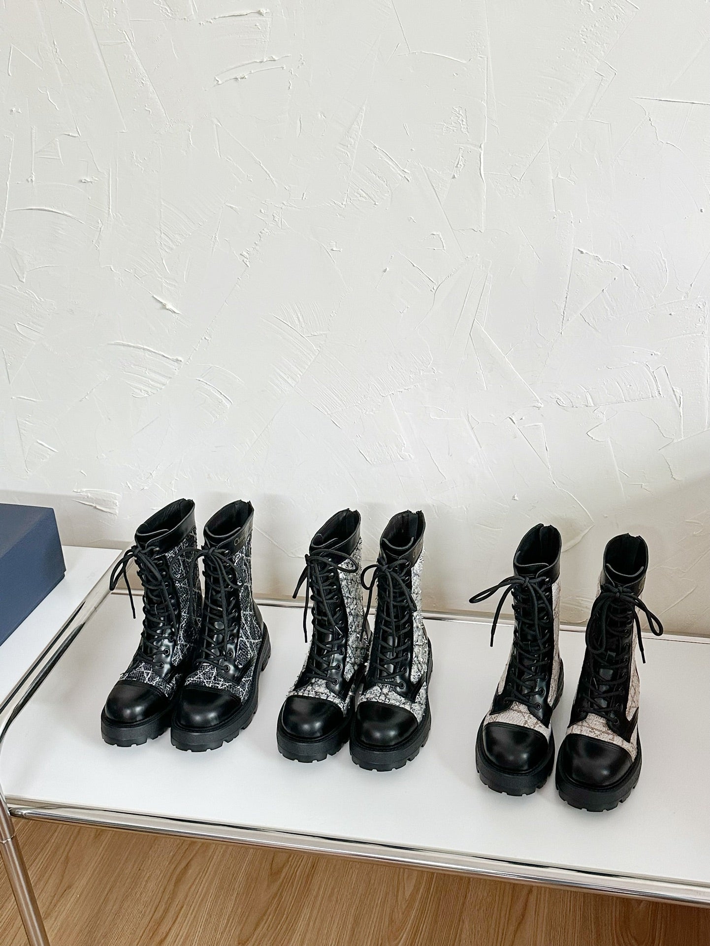 D-UNIT ANKLE BOOT BLACK CALFSKIN WITH WHITE AND BLACK CANNAGE TWEED