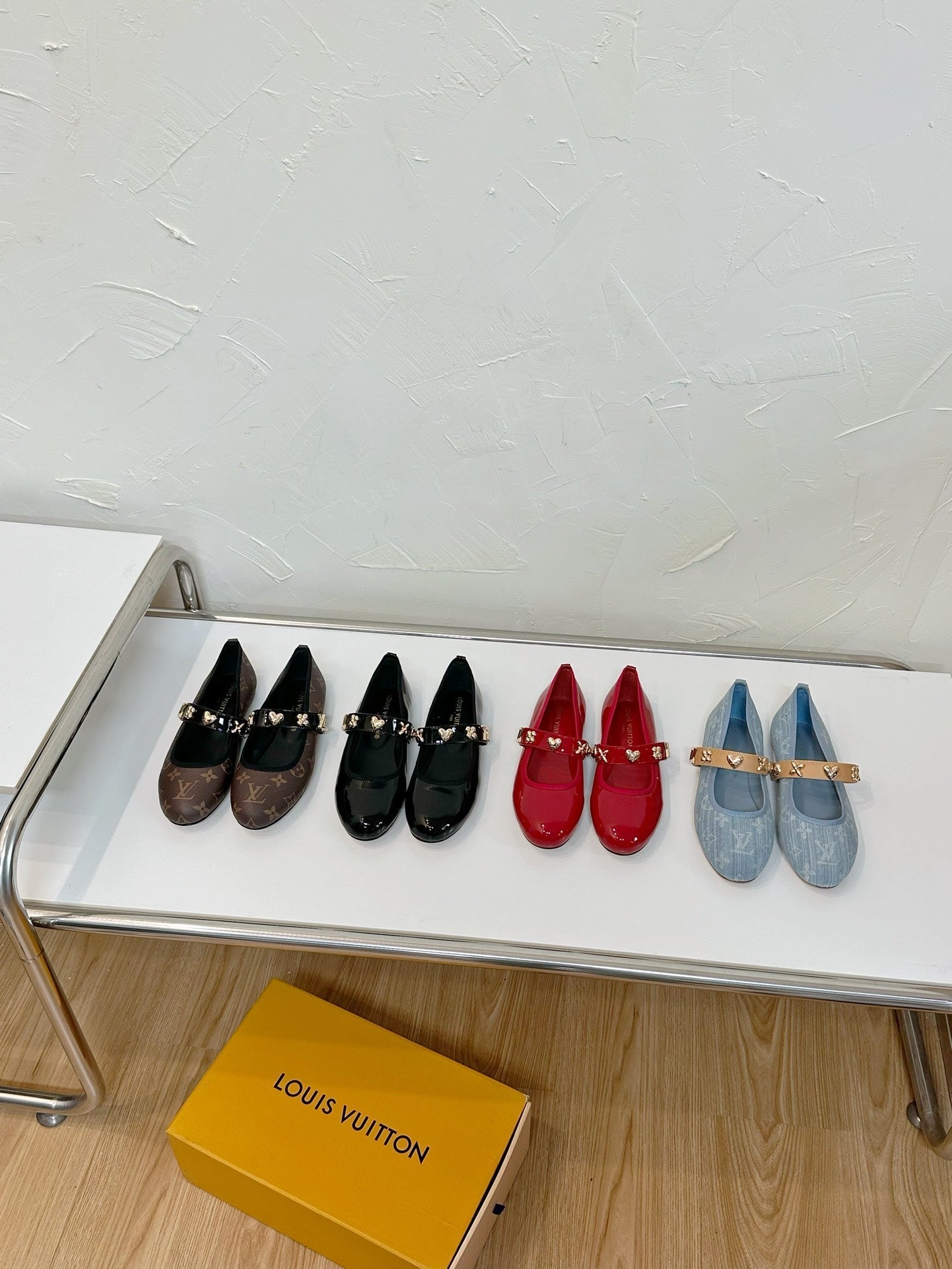 ROMY FLAT BALLERINA IN RUBY RED PATENT CALFSKIN