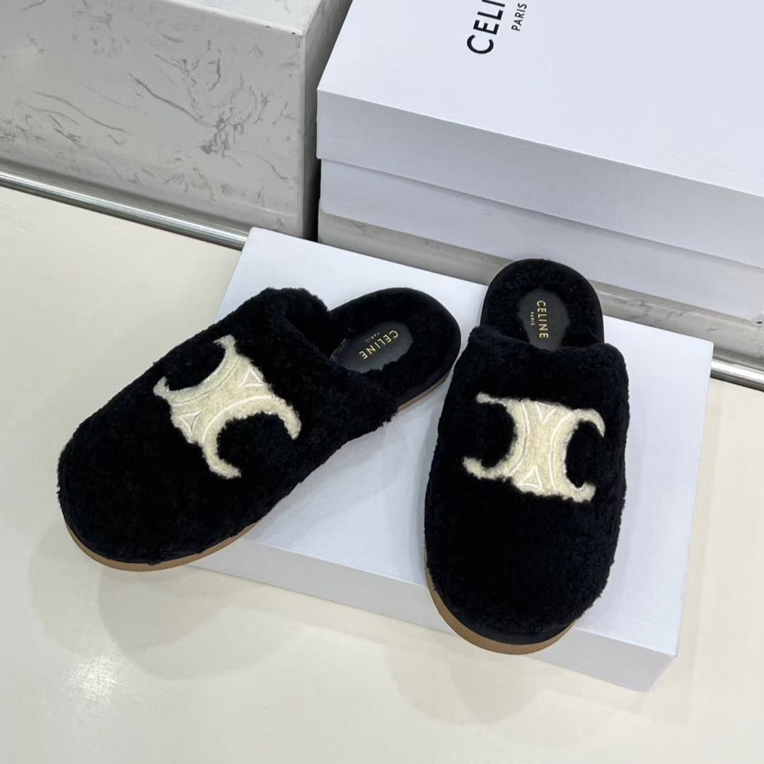 CELINE 25S GEORGIA SLIDE IN SHEARLING IN BLACK