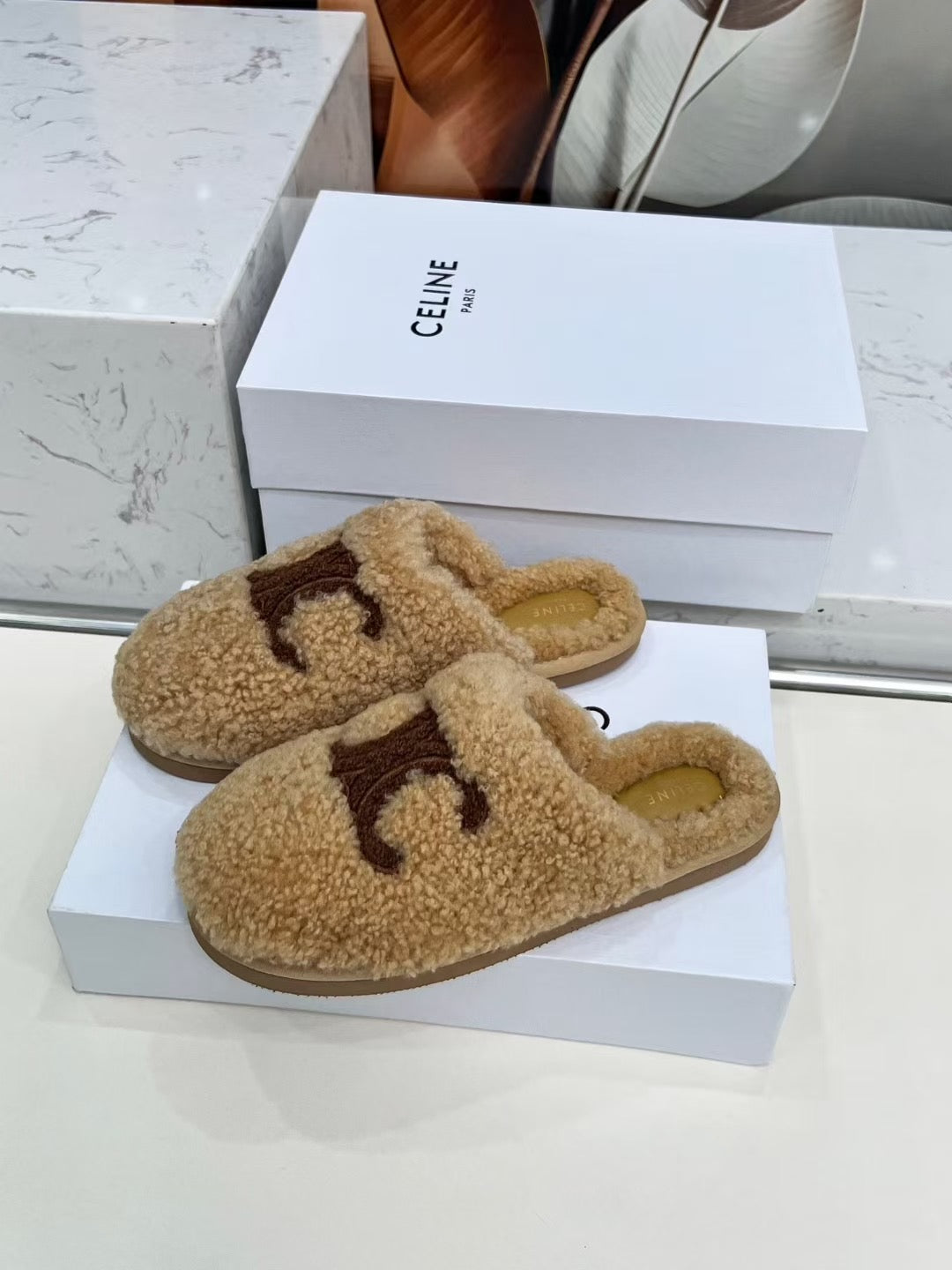 CELINE 25S GEORGIA SLIDE IN SHEARLING IN BROWN