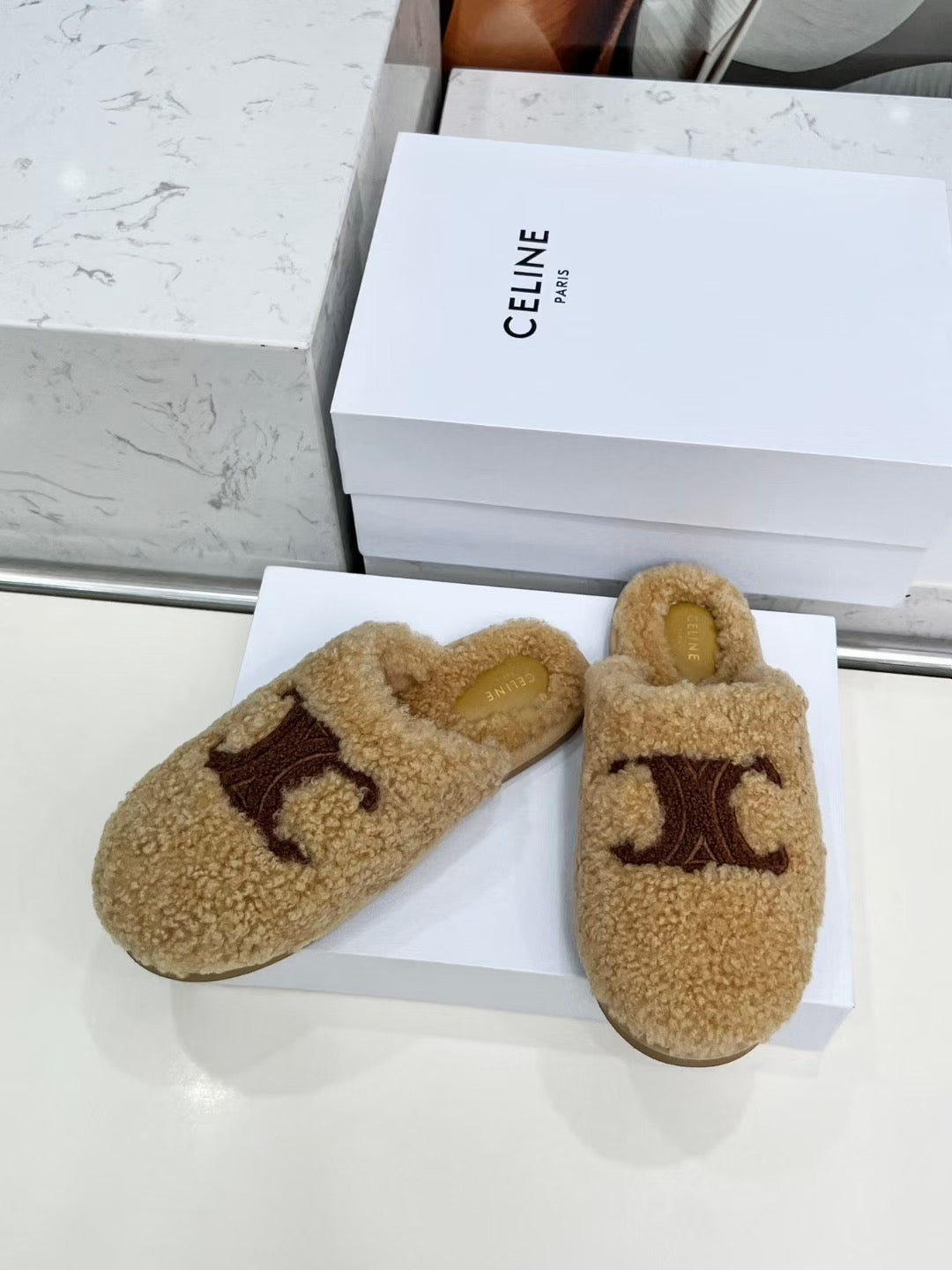 CELINE 25S GEORGIA SLIDE IN SHEARLING IN BROWN