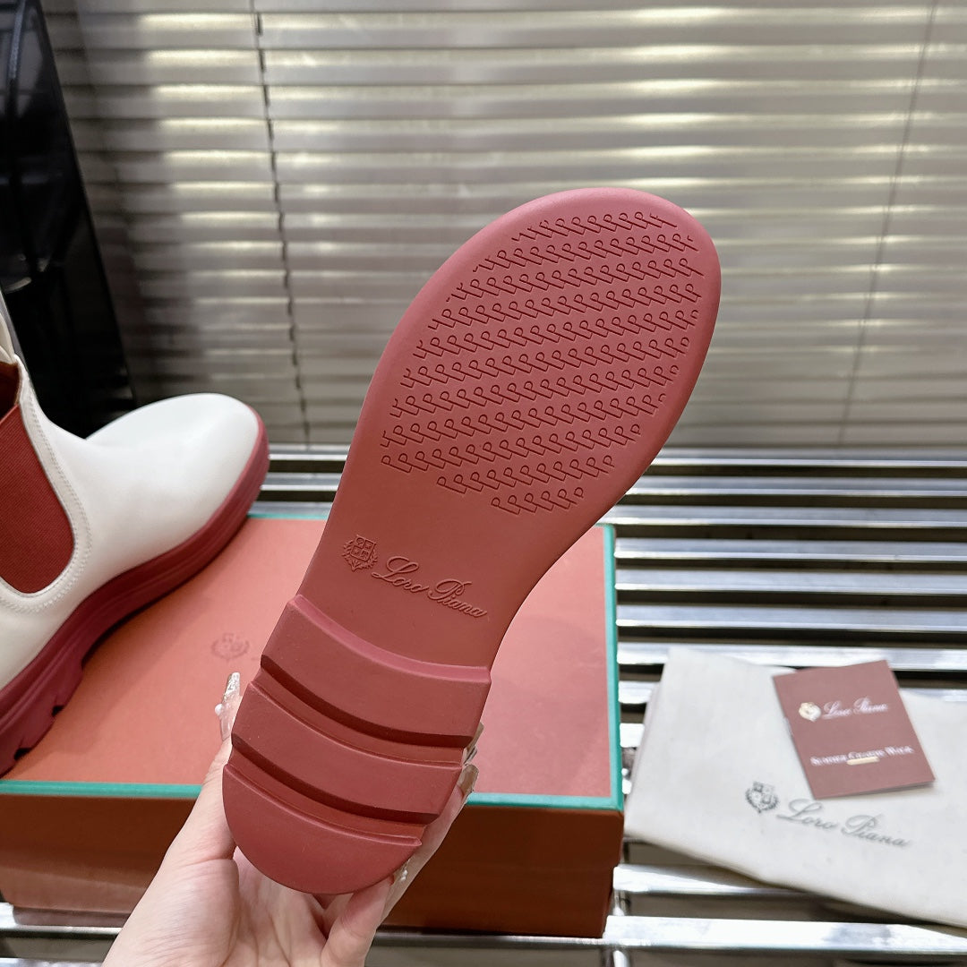 LP 23 LAKESIDE SHORT BOOTS WHITE CALFSKIN