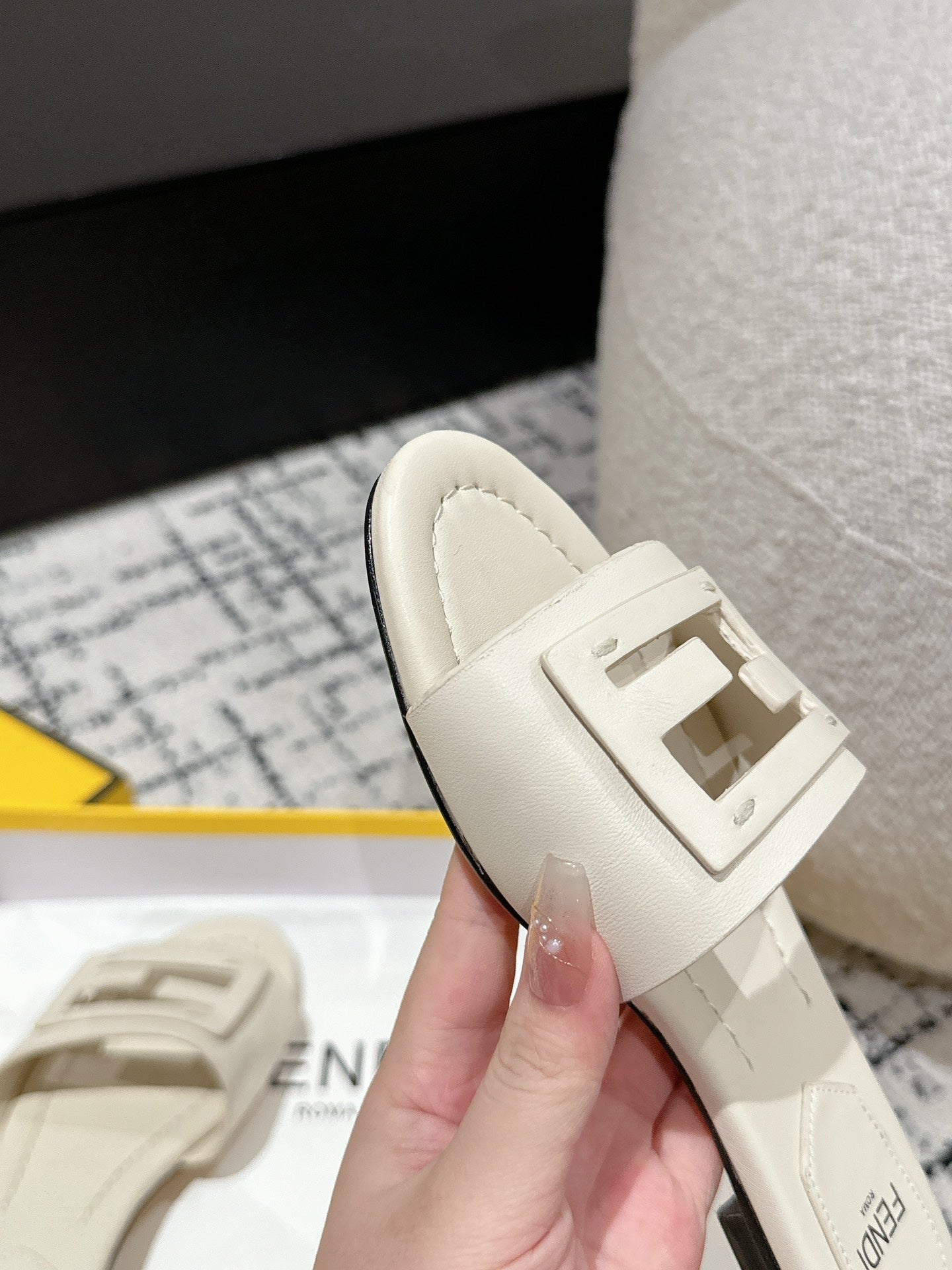 FF Baguette Ivory Leather Slide