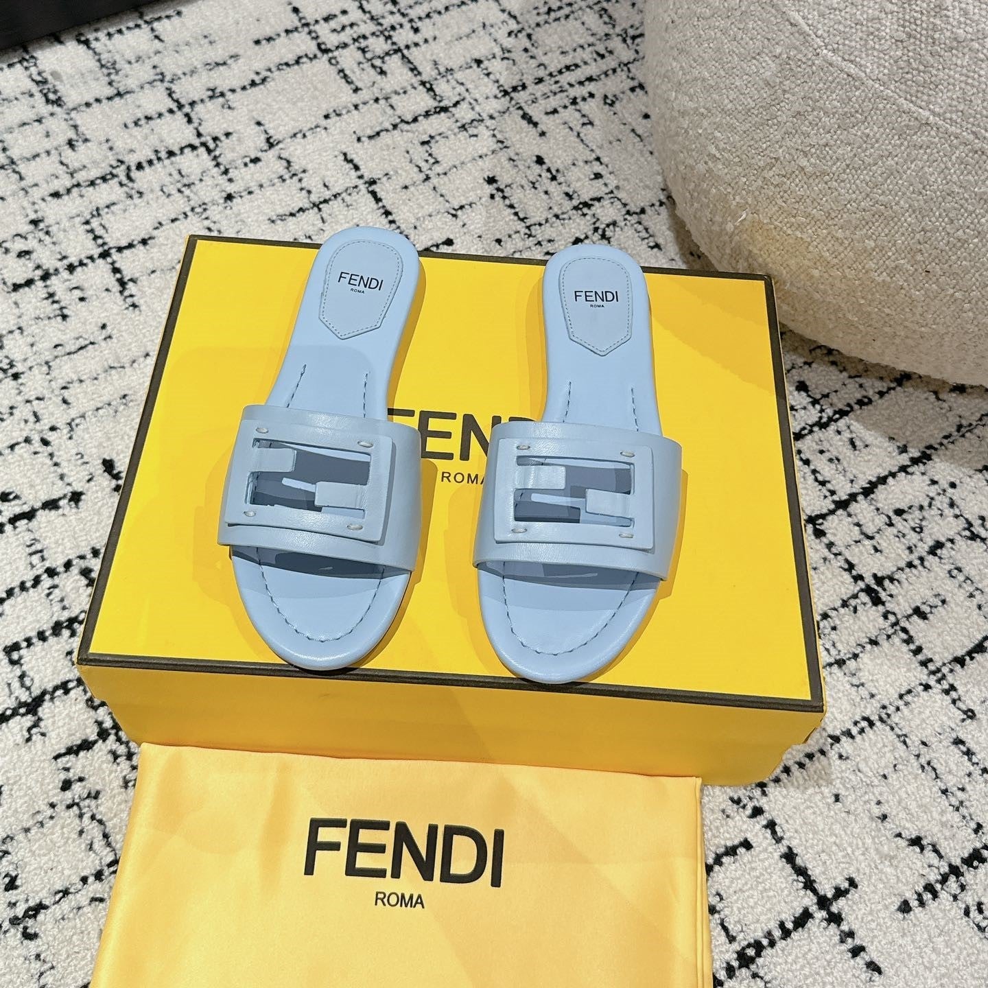 FF Baguette Baby Blue Leather Slide