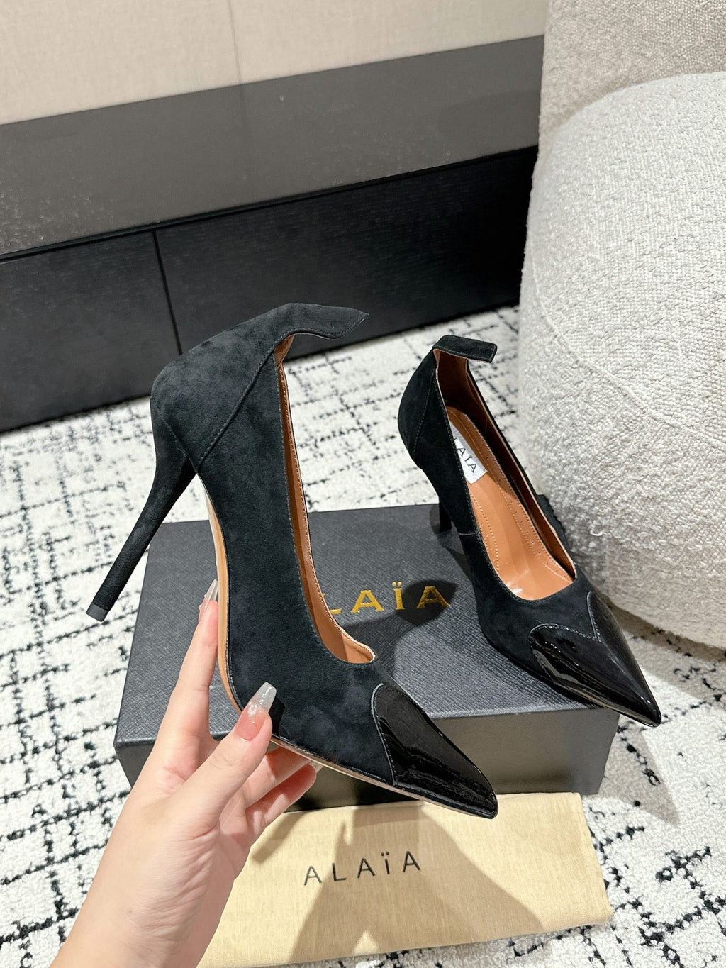 ALAIA HIGH PUMPS 10CM IN BLACK SUEDE MIX CALFSKIN