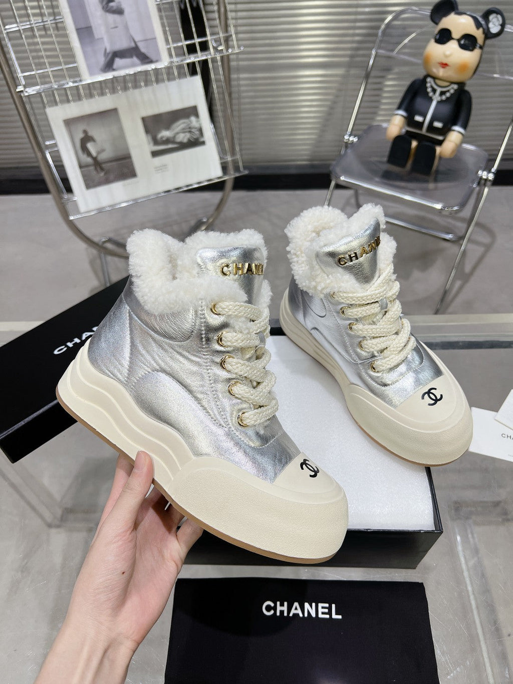 MARTIN BOOTS IN SILVER CALFSKIN AND LAMB FUR LINING