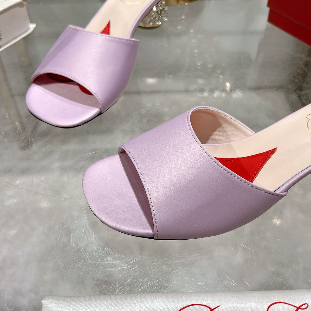 CRYSTAL HEEL MULE IN LIGHT PURPLE SILK